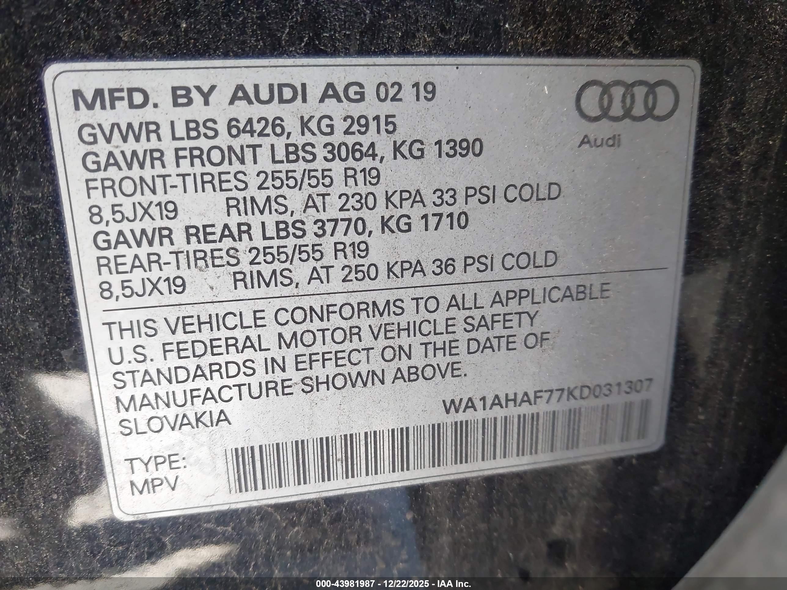 AUDI Q7 image 9