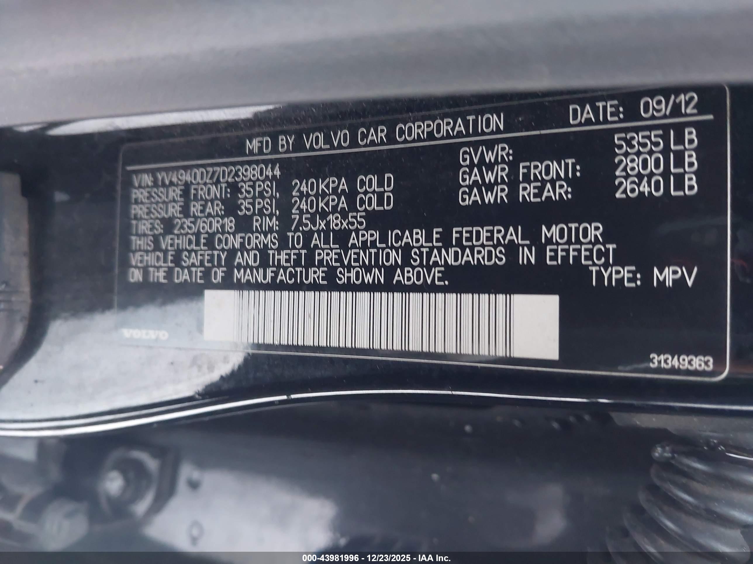 VOLVO XC60 image 9