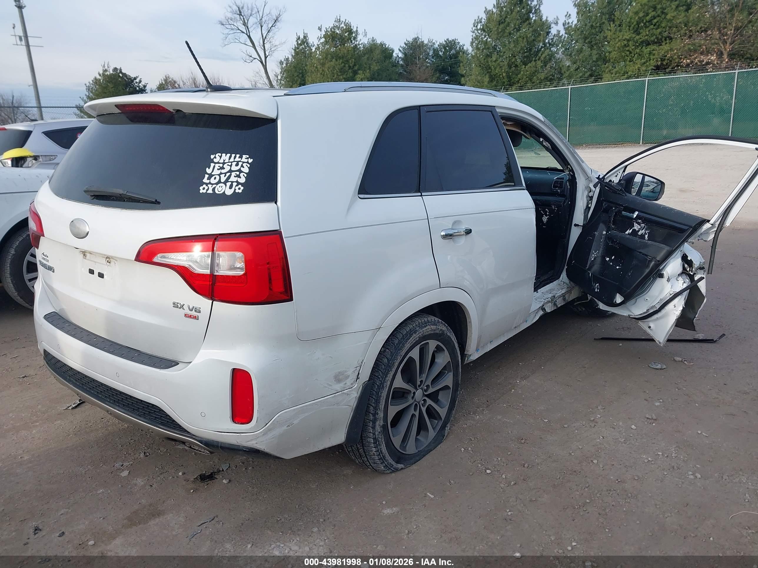 KIA SORENTO image 4