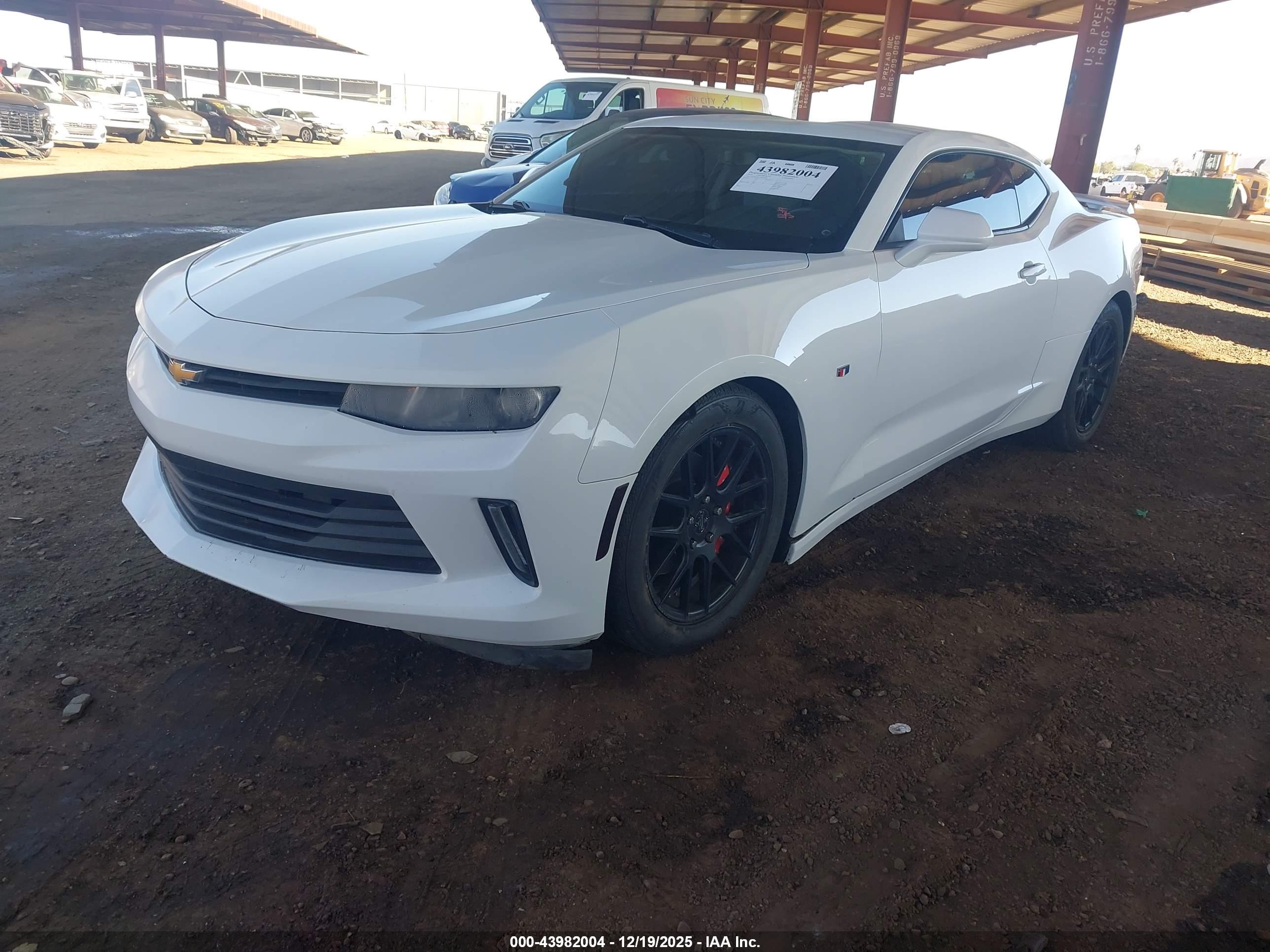 CHEVROLET CAMARO image 2