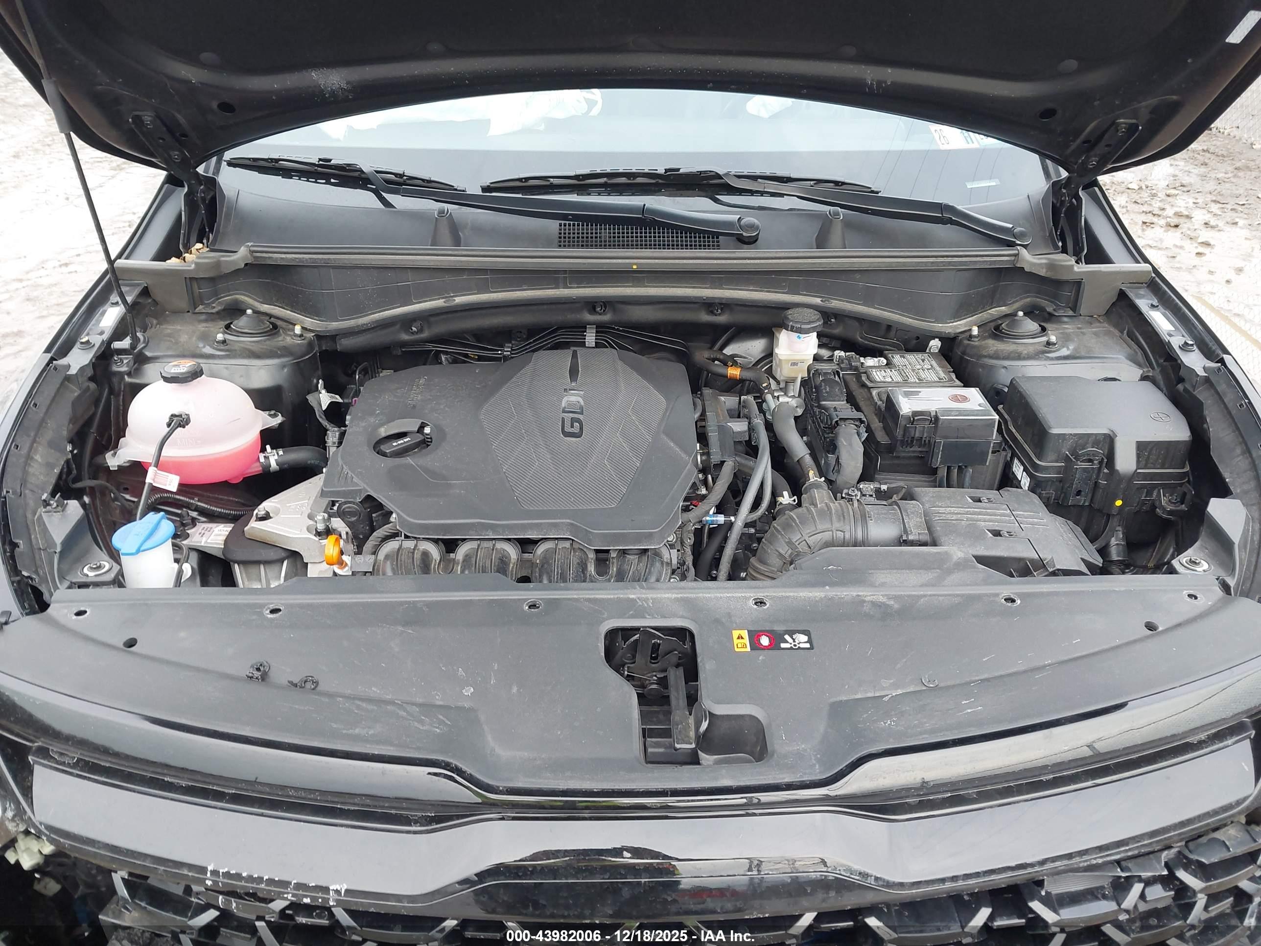 KIA SPORTAGE image 10