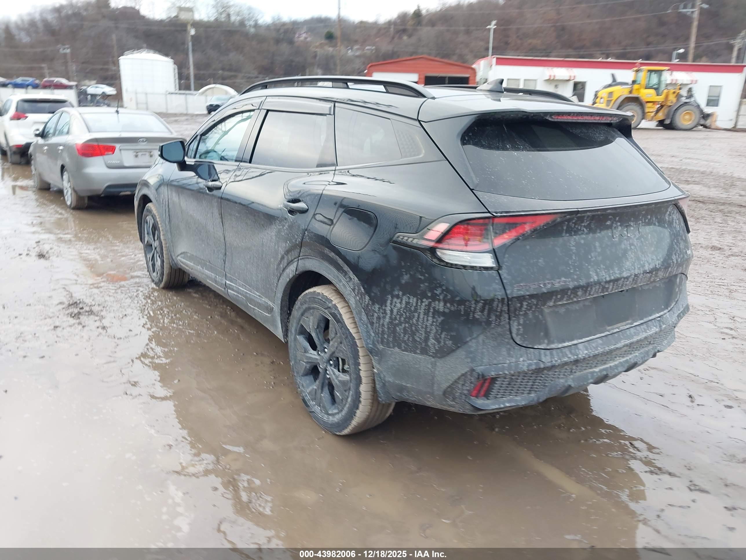 KIA SPORTAGE image 3