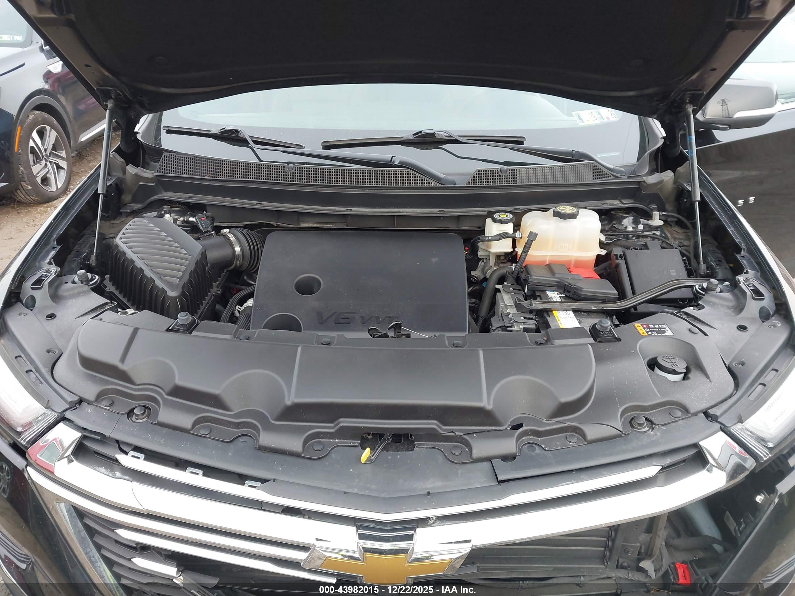 CHEVROLET TRAVERSE image 10