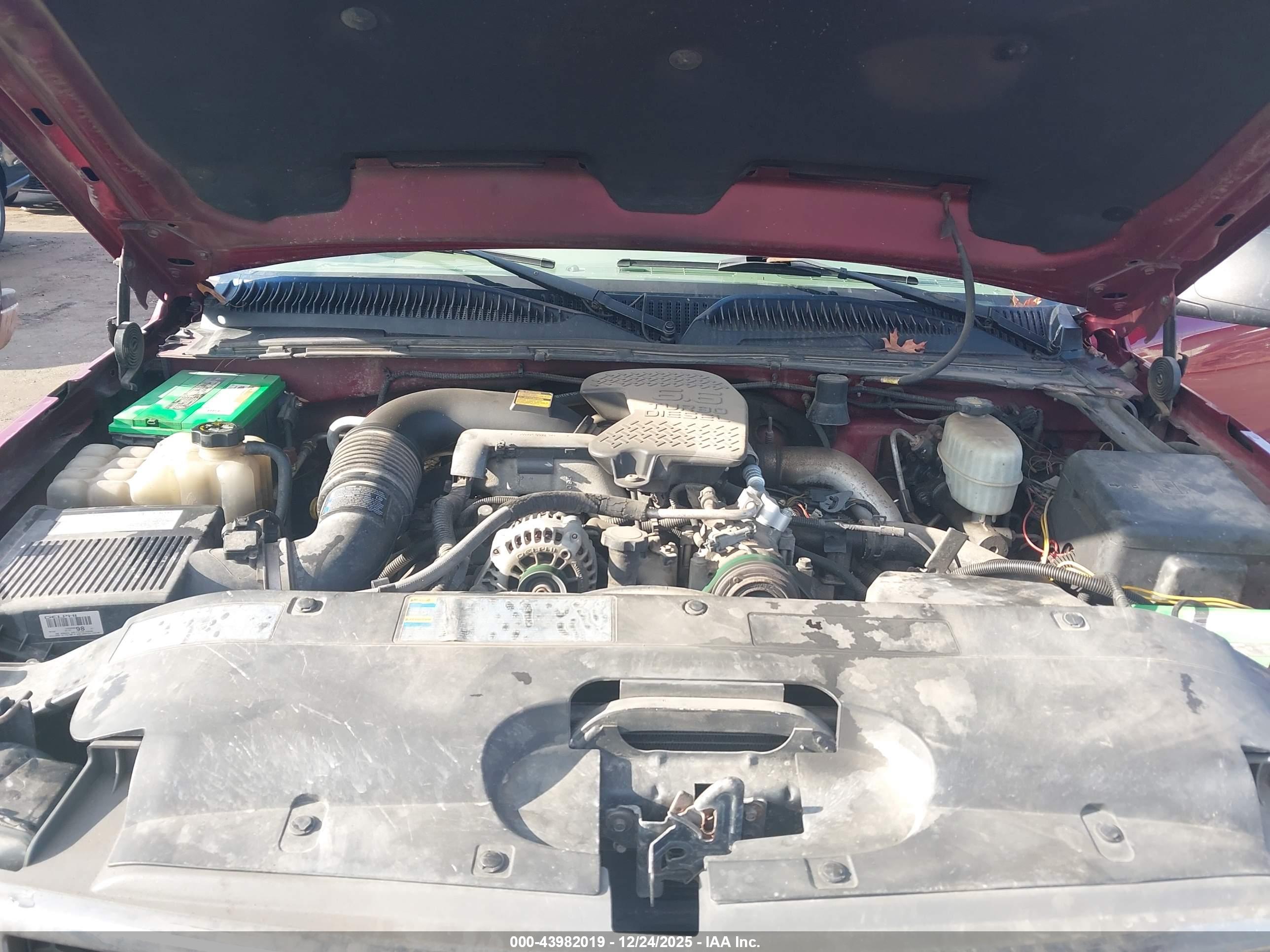 CHEVROLET SILVERADO image 10