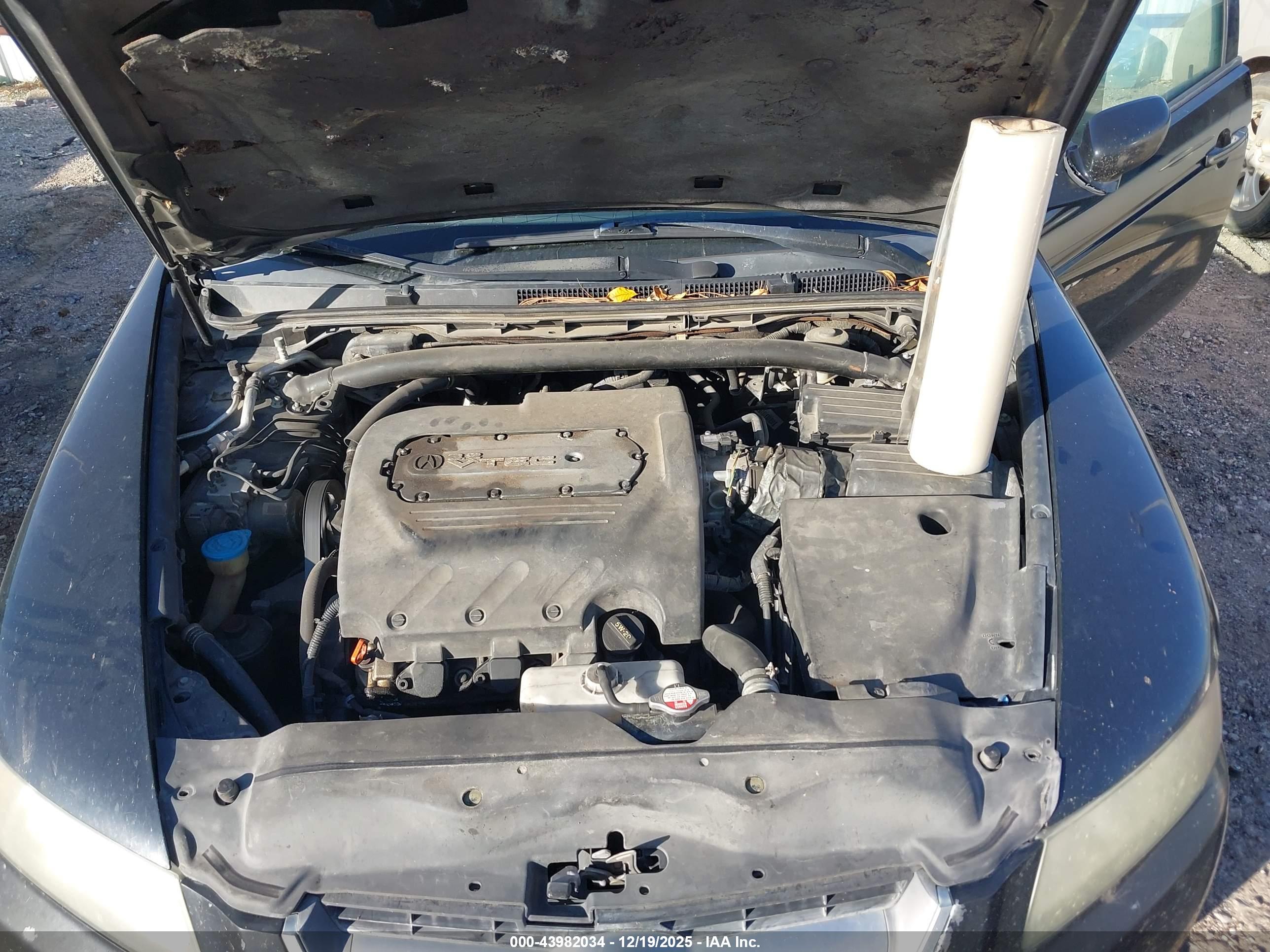 ACURA TL image 10