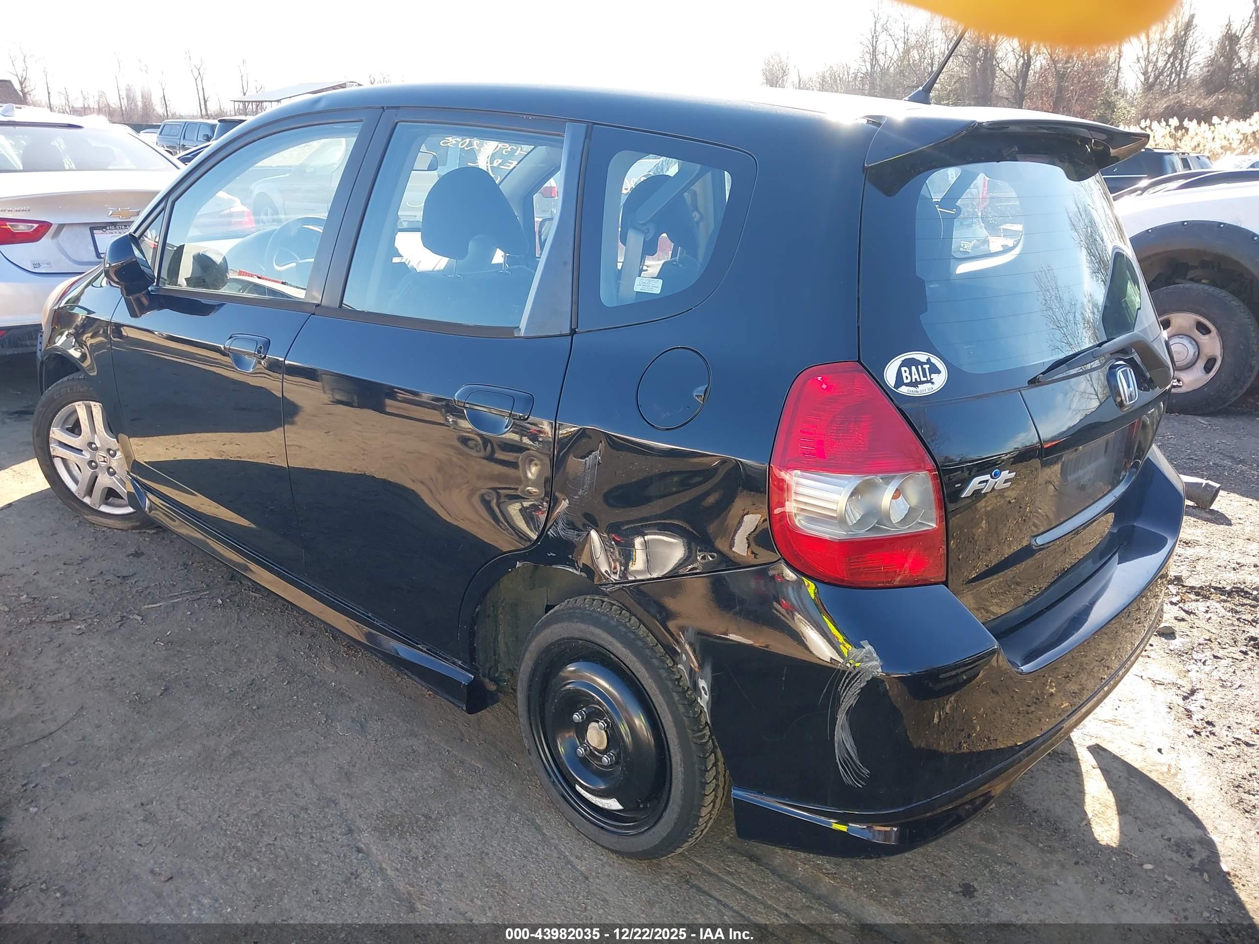 HONDA FIT image 6