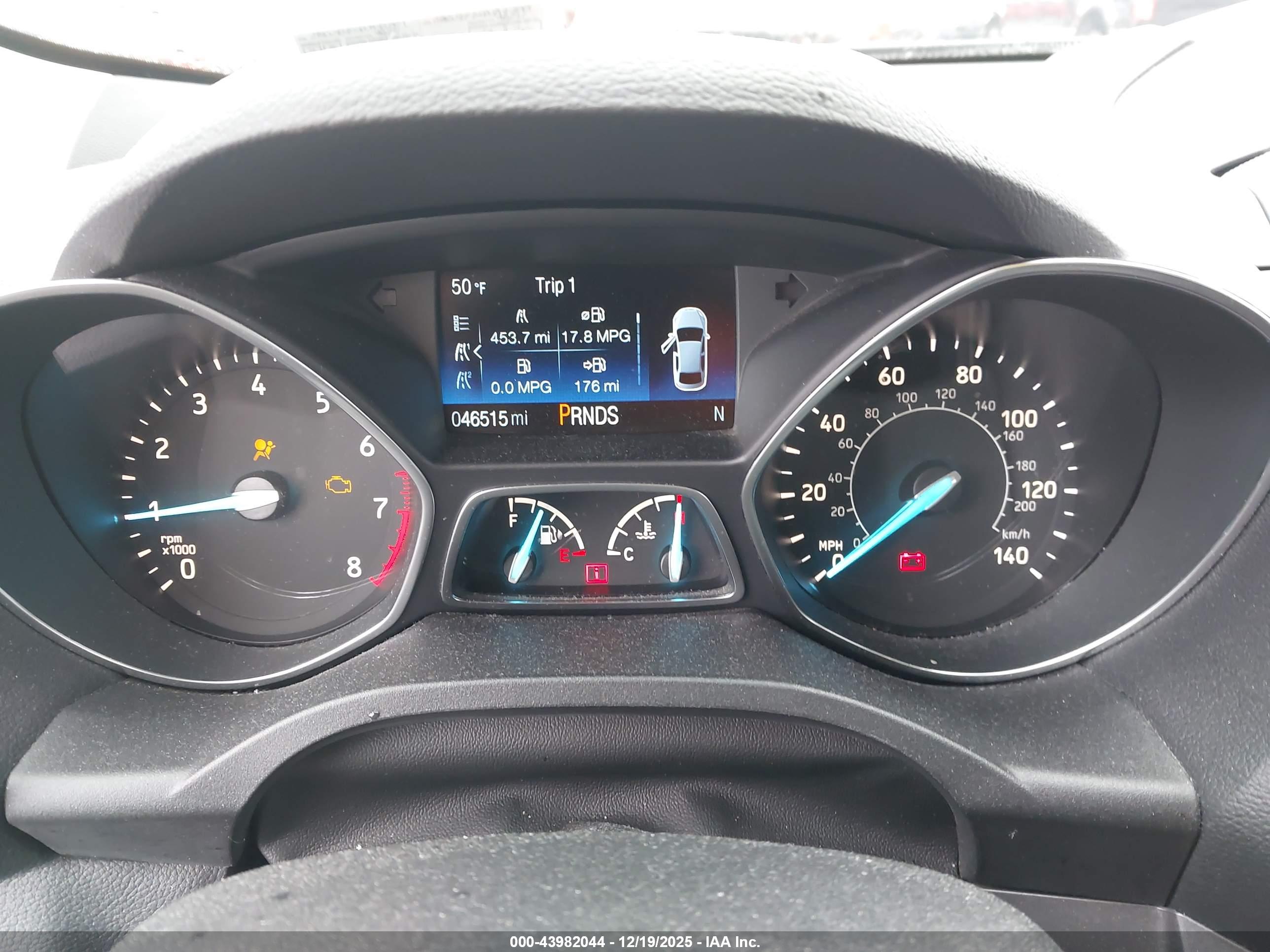 FORD ESCAPE image 7