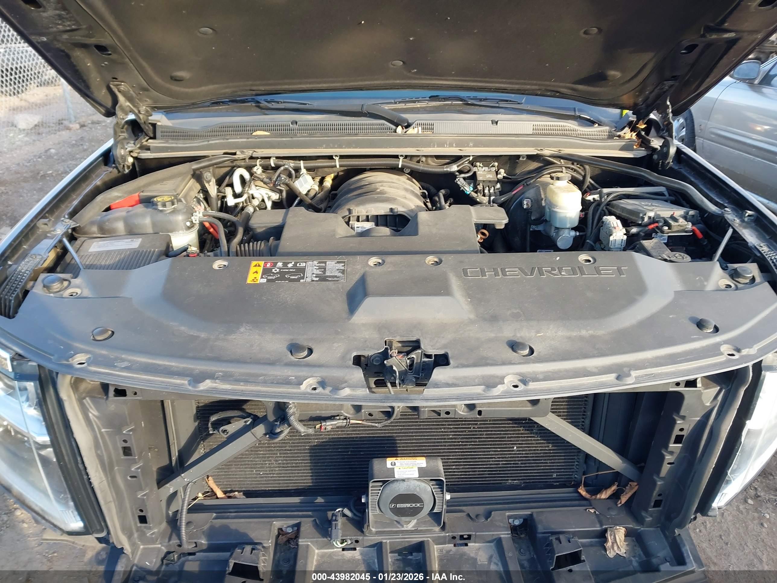 CHEVROLET TAHOE image 10
