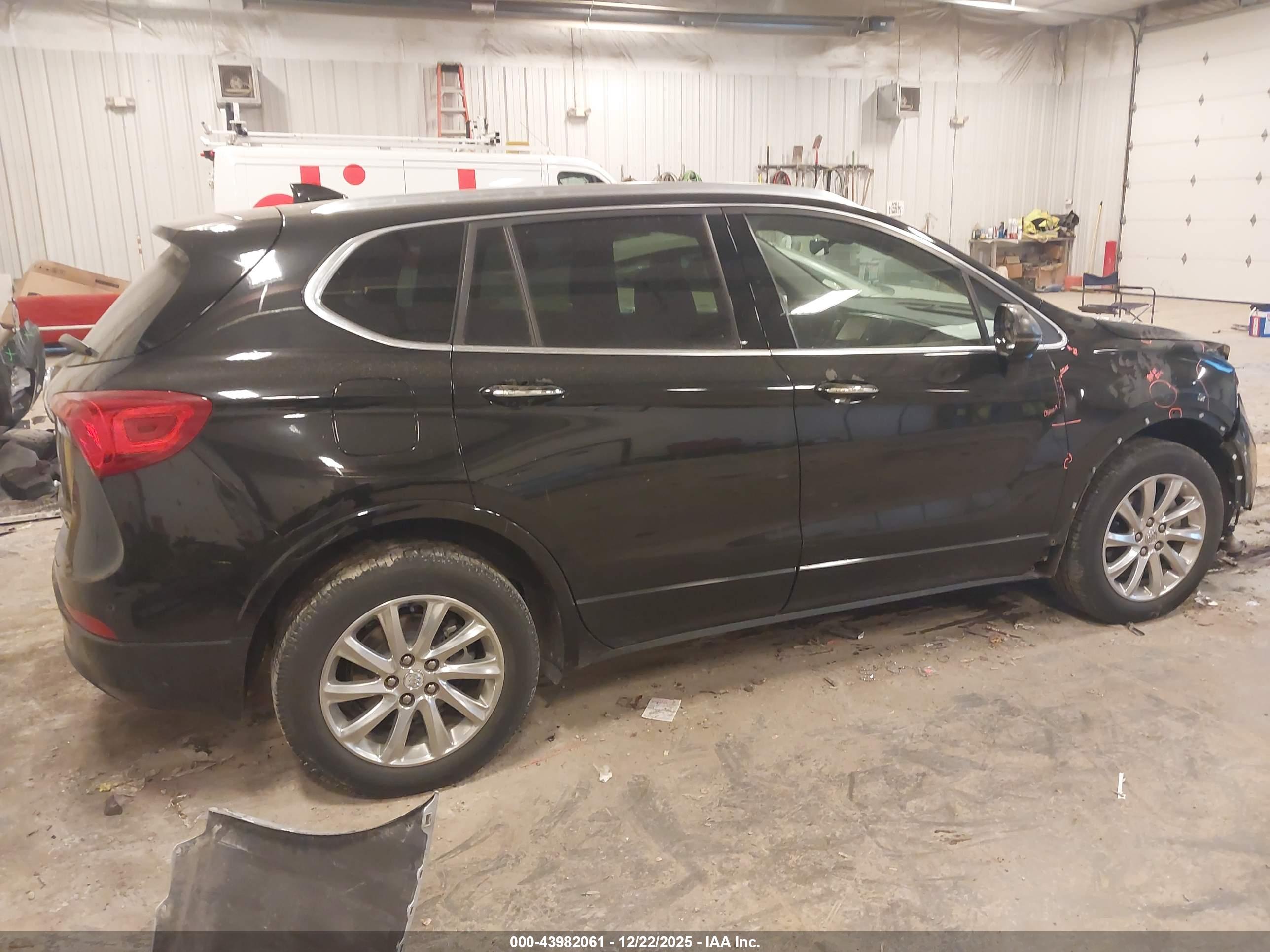 BUICK ENVISION image 4