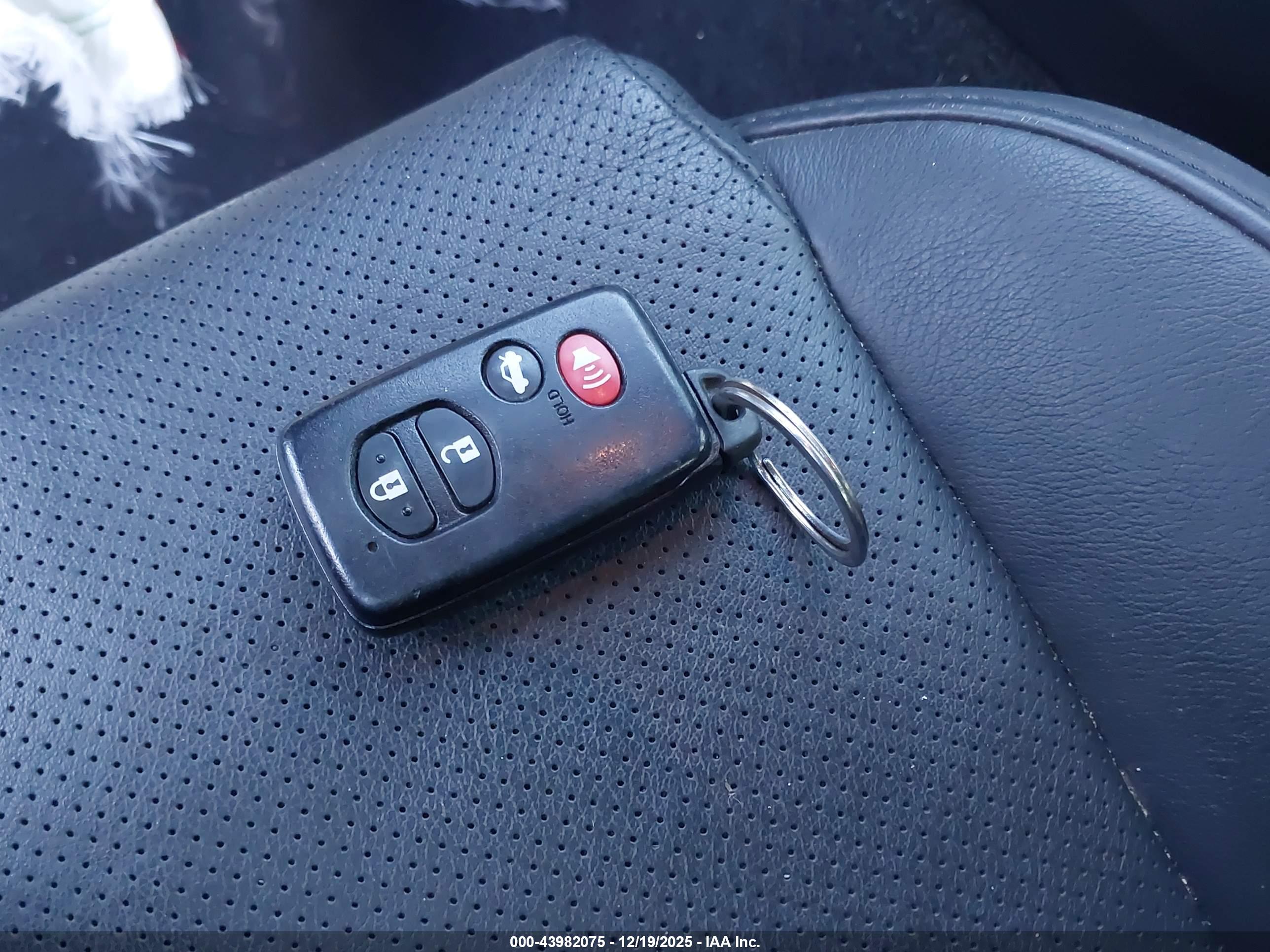 SUBARU WRX image 11