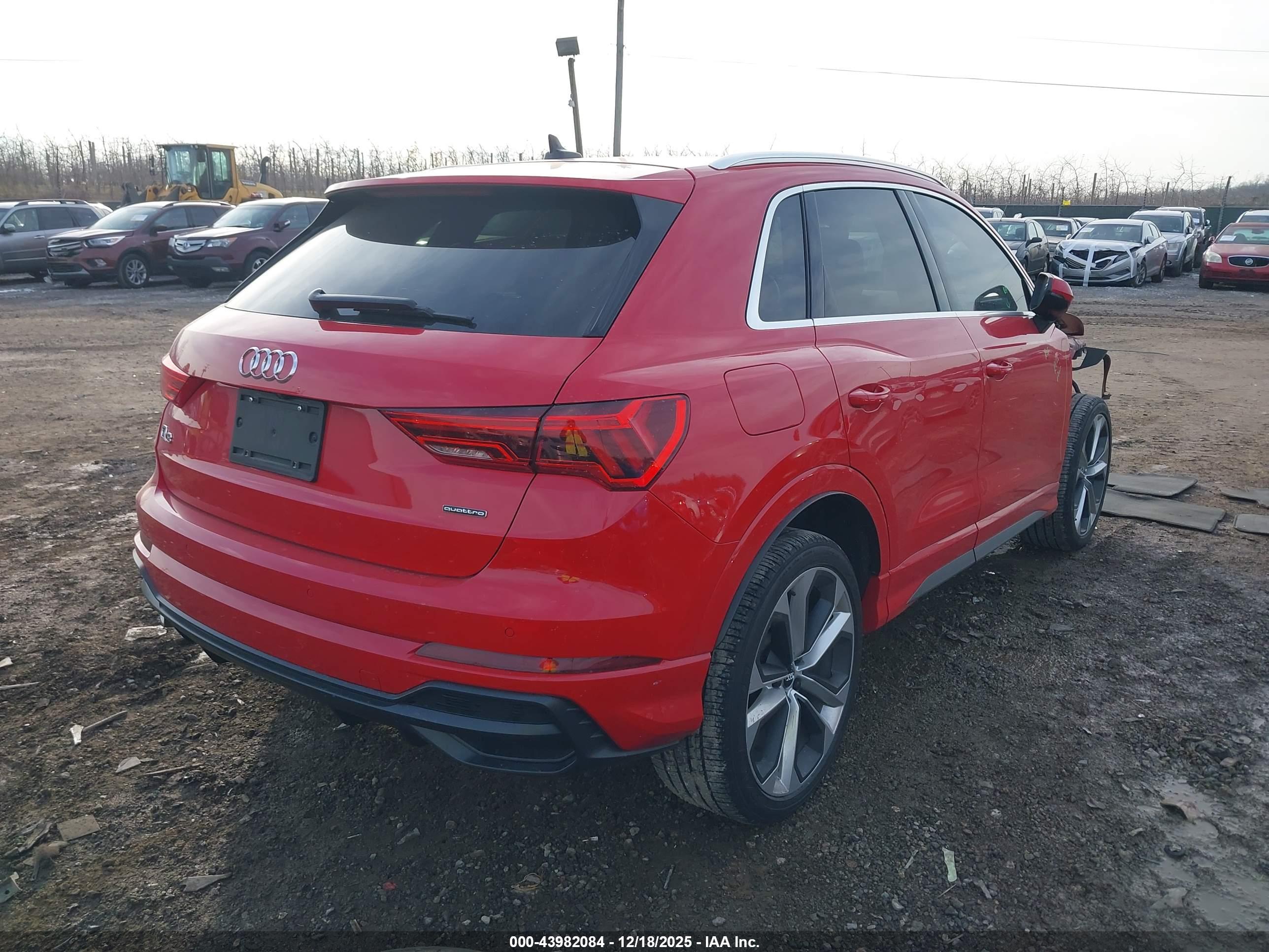 AUDI Q3 image 4