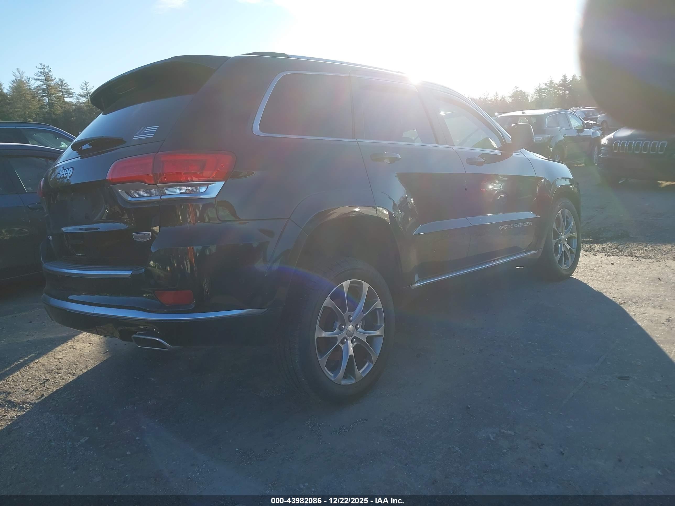 JEEP GRAND image 4