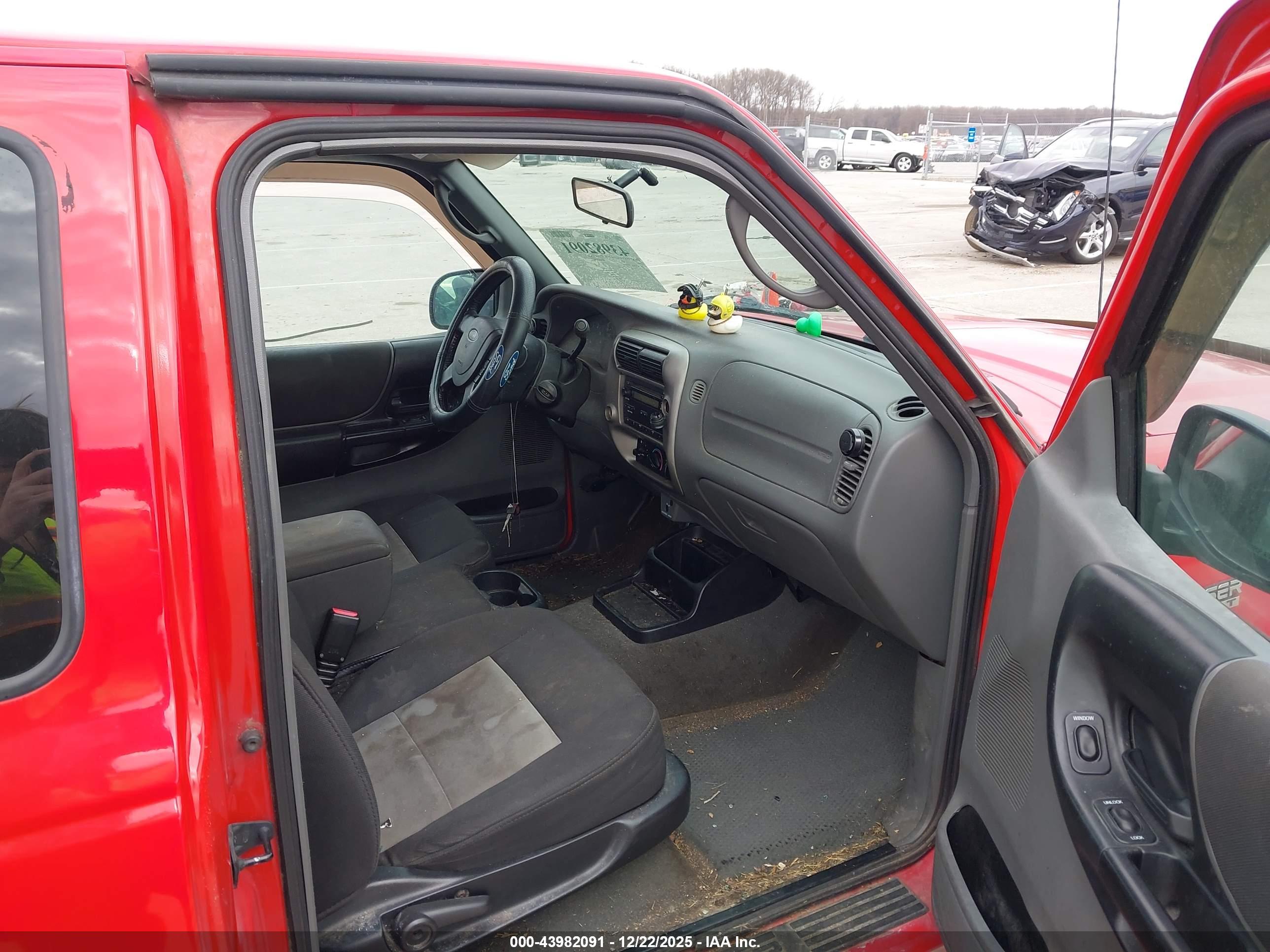 FORD RANGER image 5