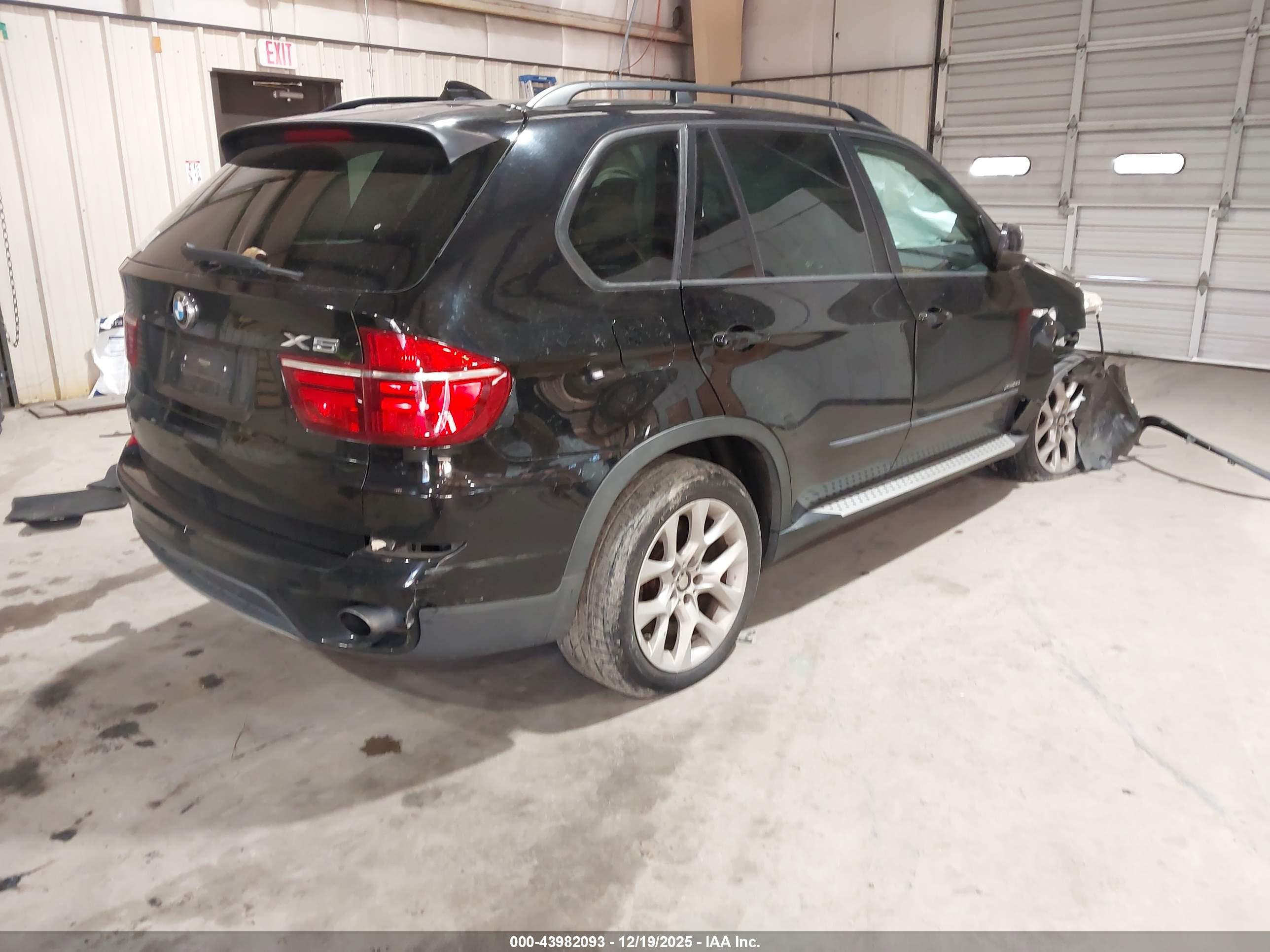 BMW X5 image 4