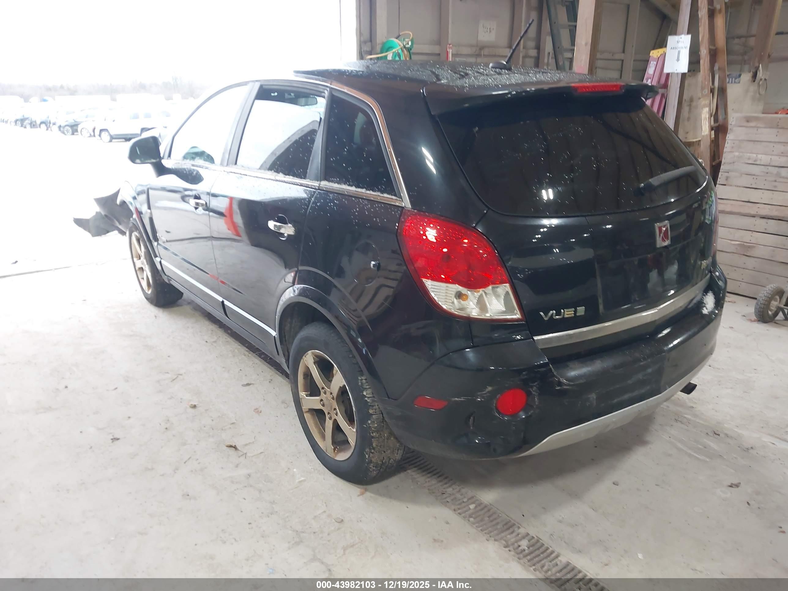 SATURN VUE image 3