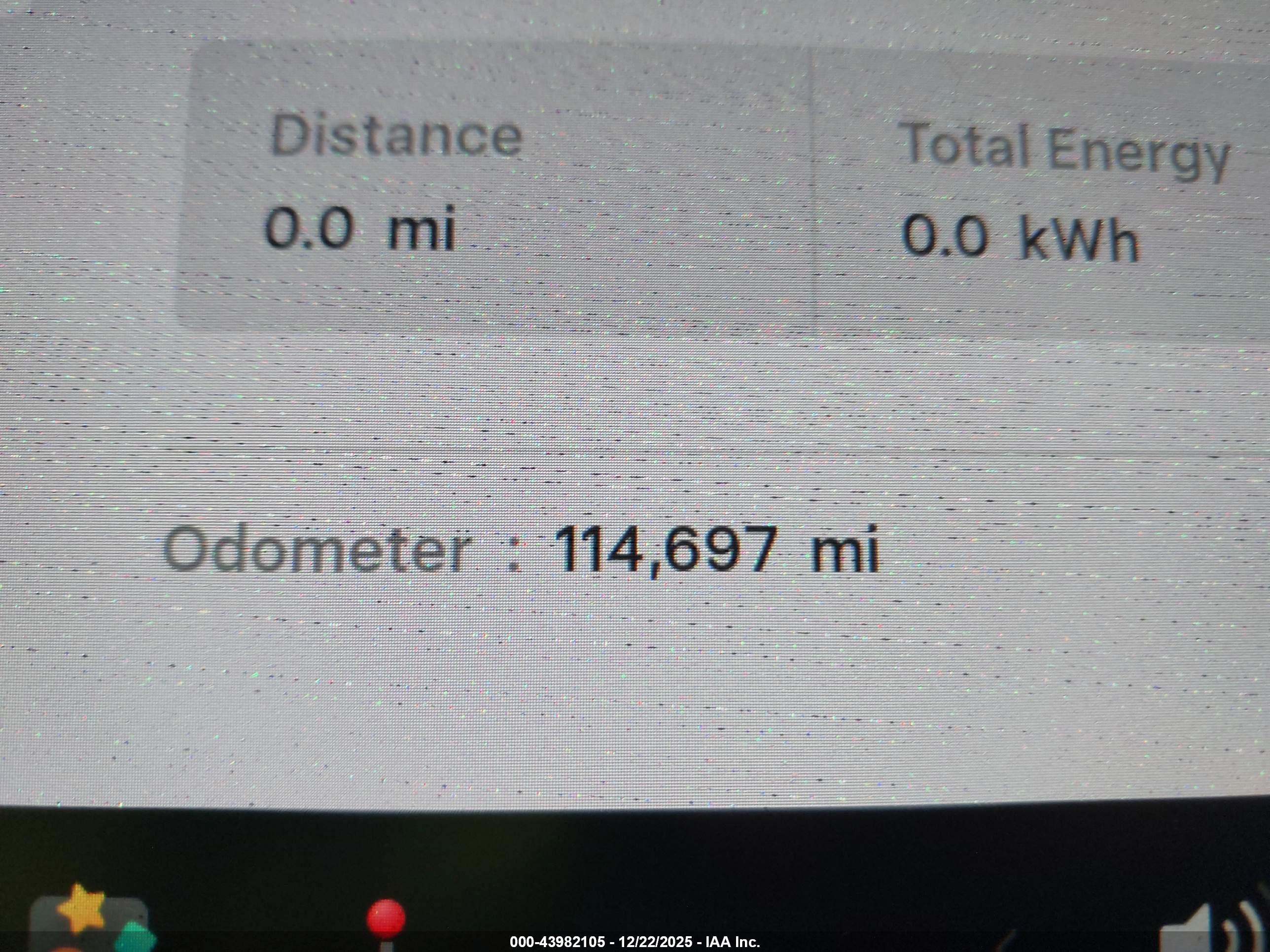 TESLA MODEL image 7
