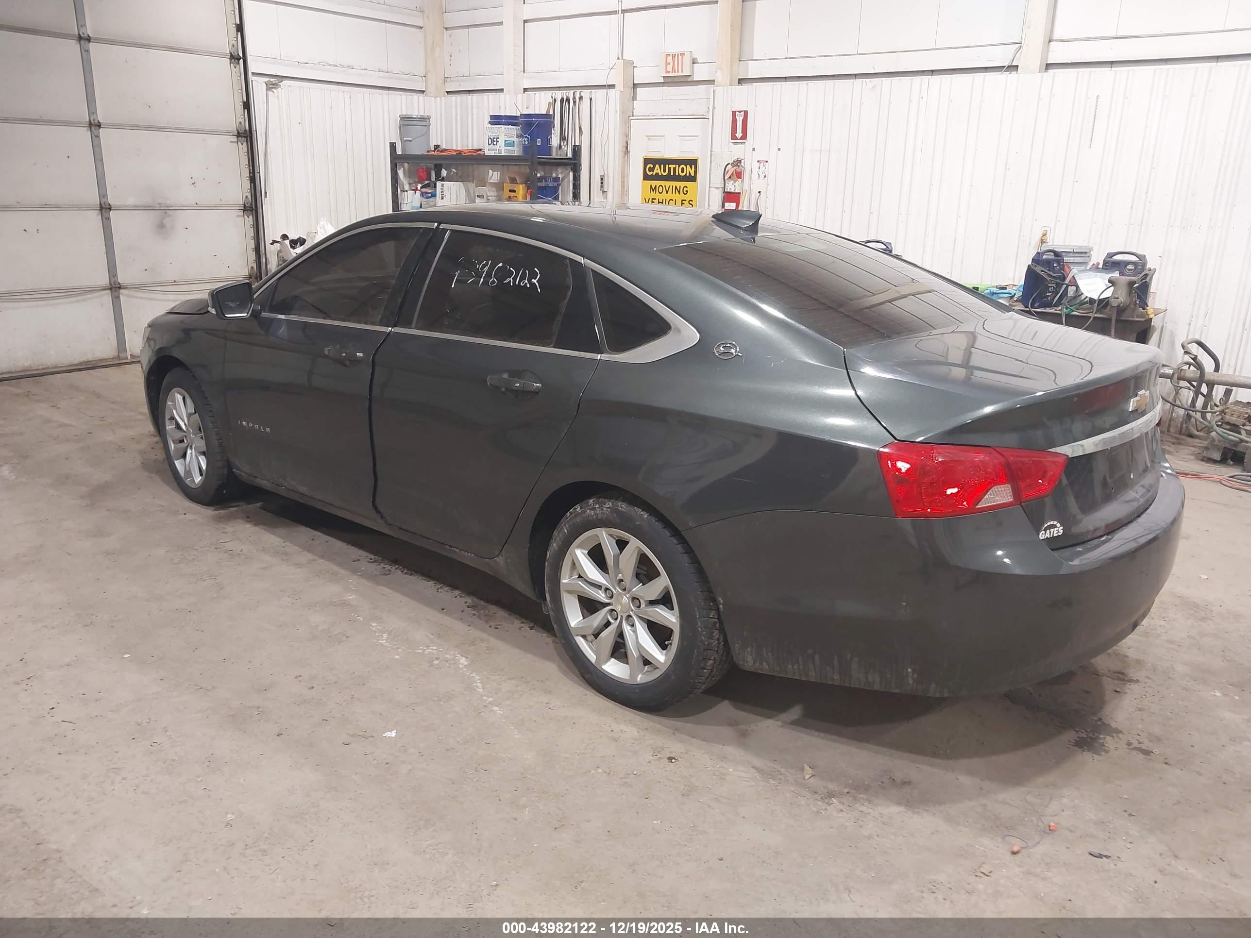 CHEVROLET IMPALA image 3