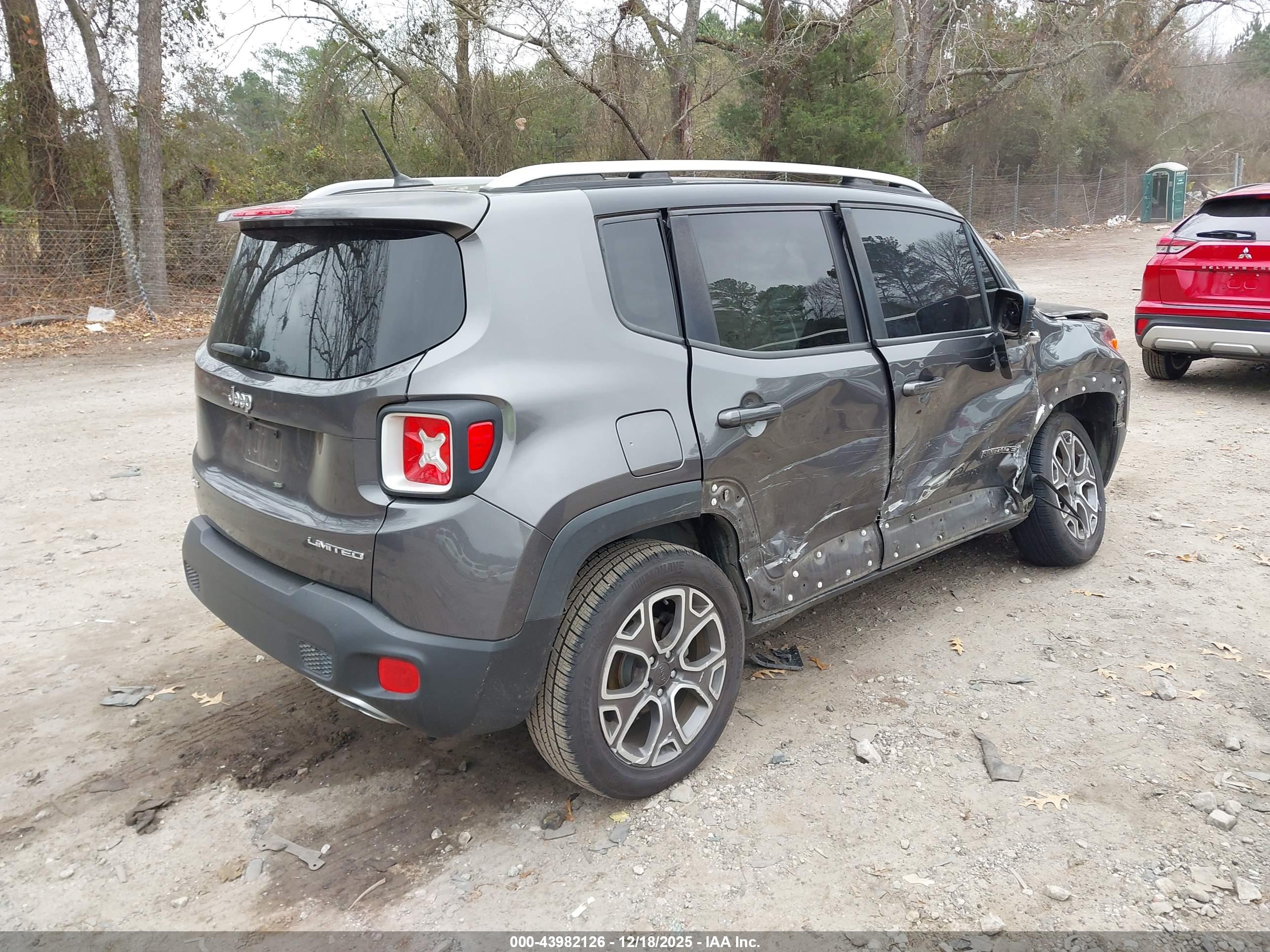JEEP RENEGADE image 4