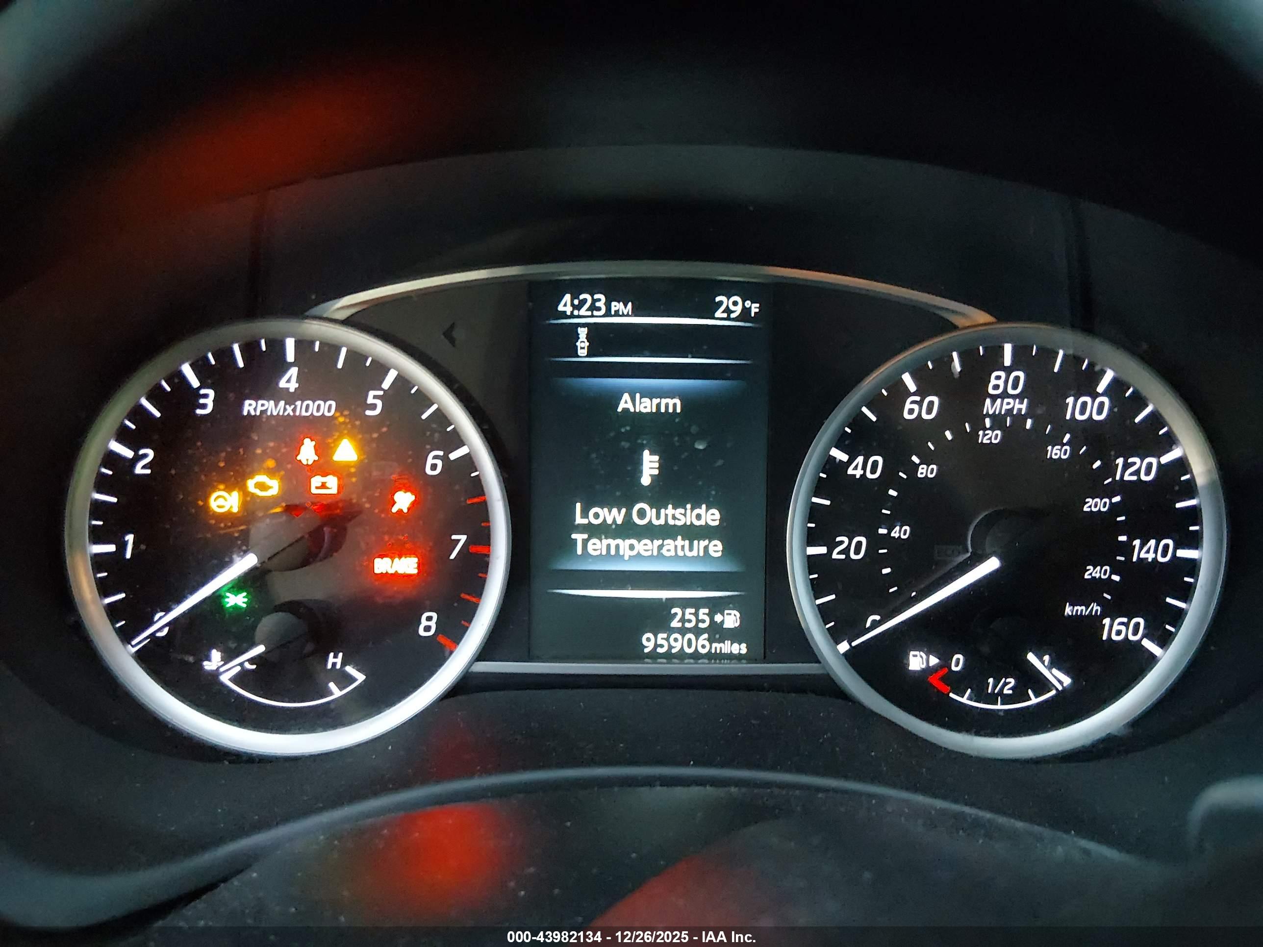 NISSAN SENTRA image 7