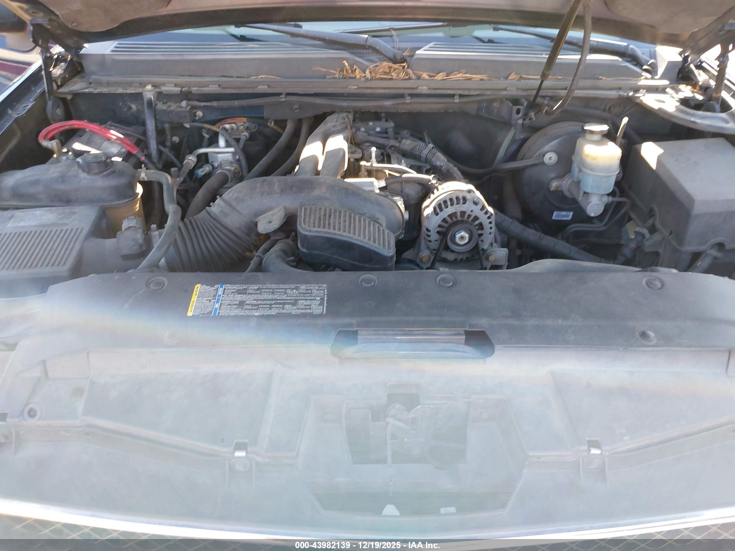 CHEVROLET AVALANCHE image 10