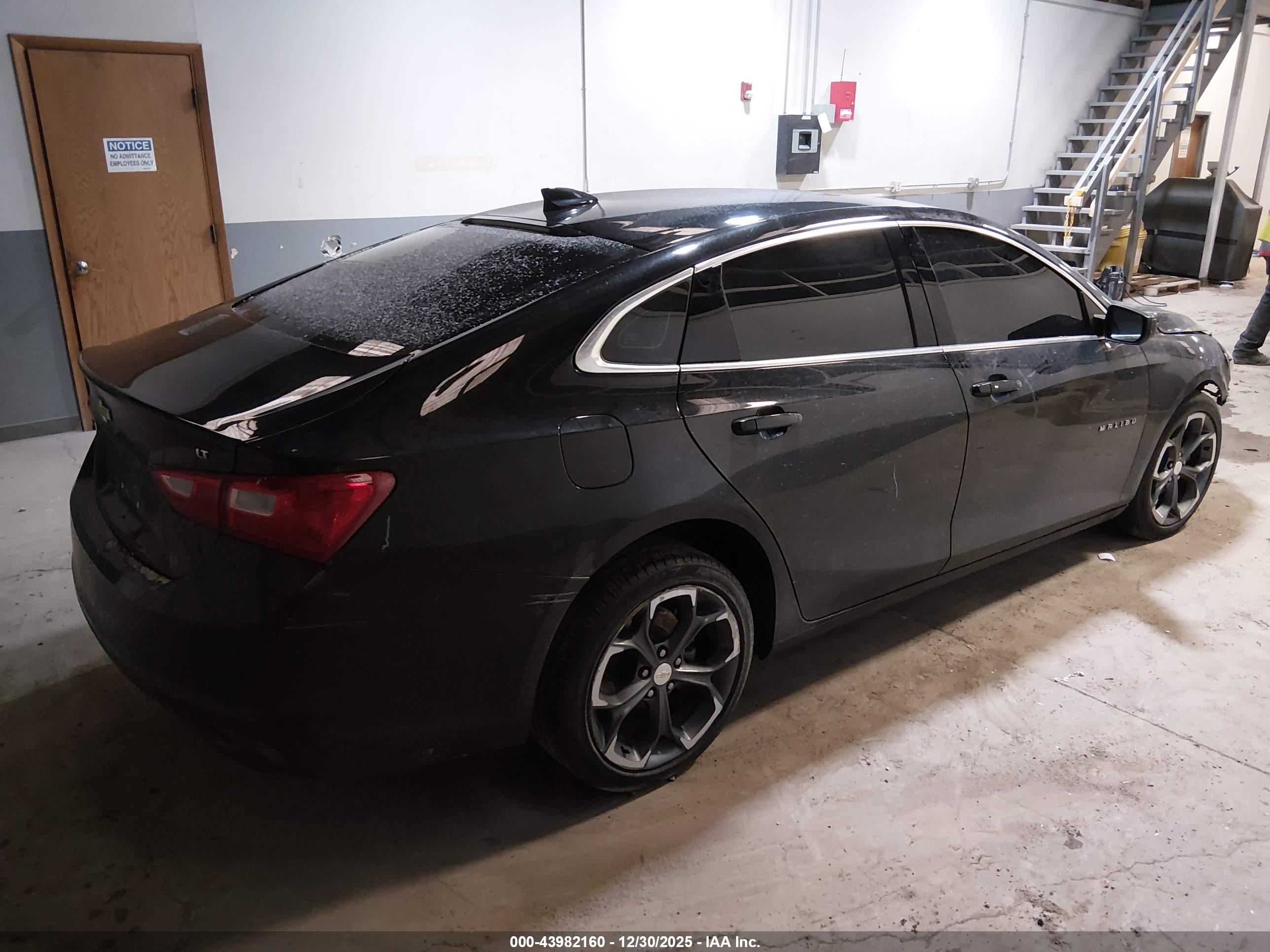 CHEVROLET MALIBU image 4