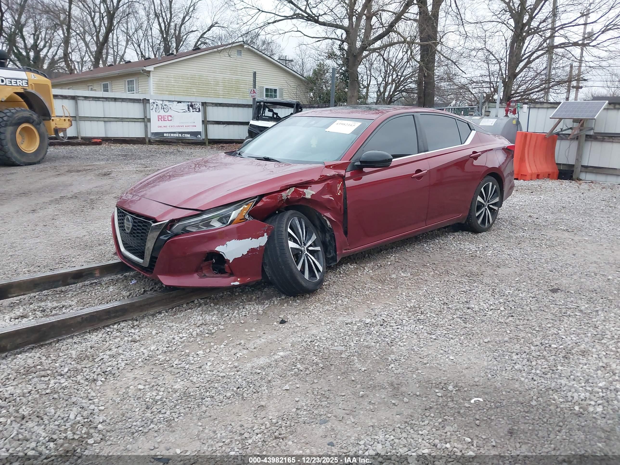 NISSAN ALTIMA image 2