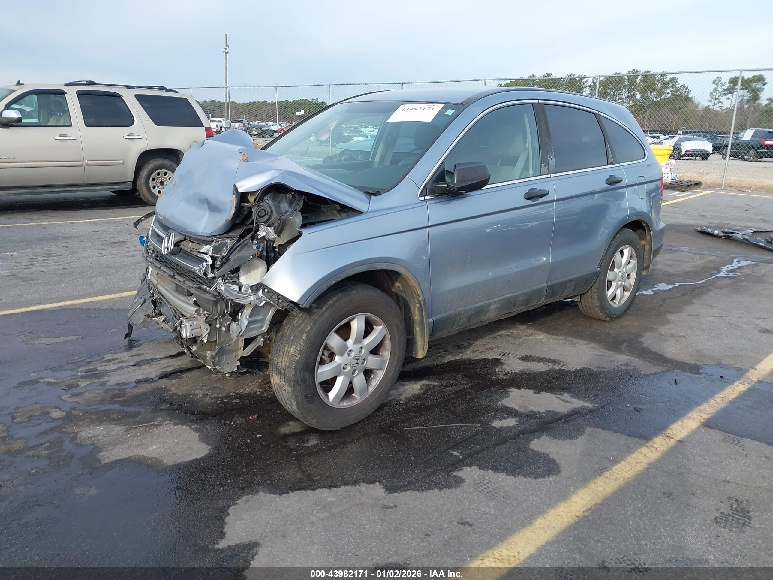 HONDA CR-V image 2