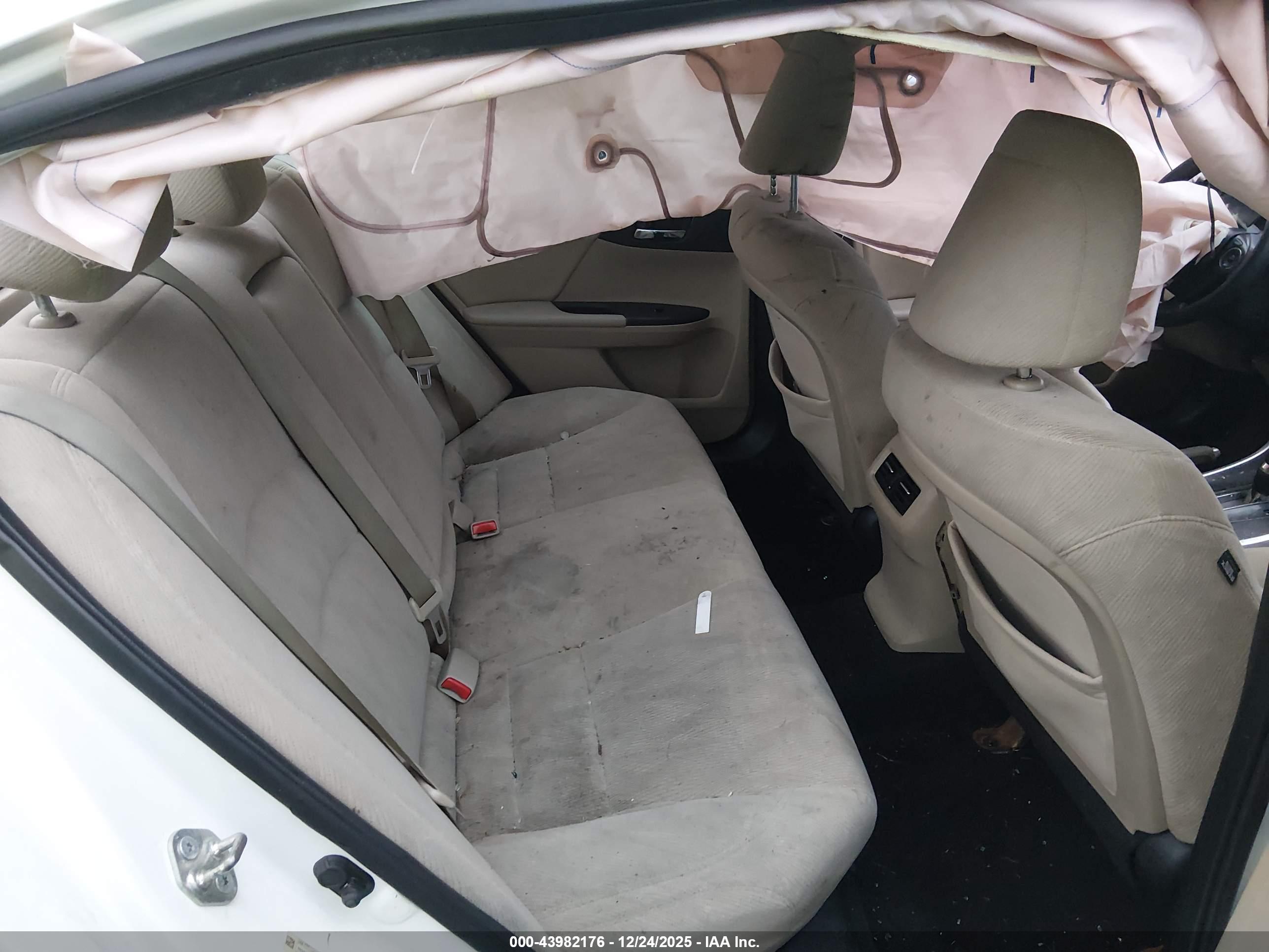 HONDA ACCORD image 8