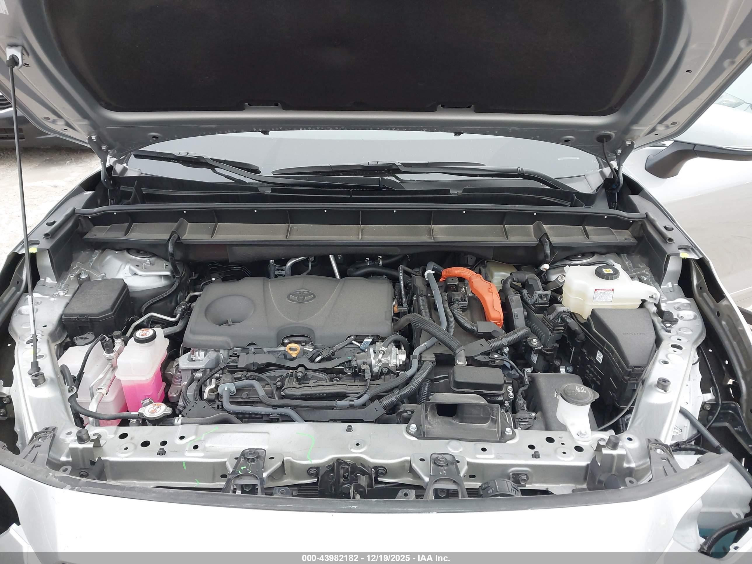 TOYOTA HIGHLANDER image 10