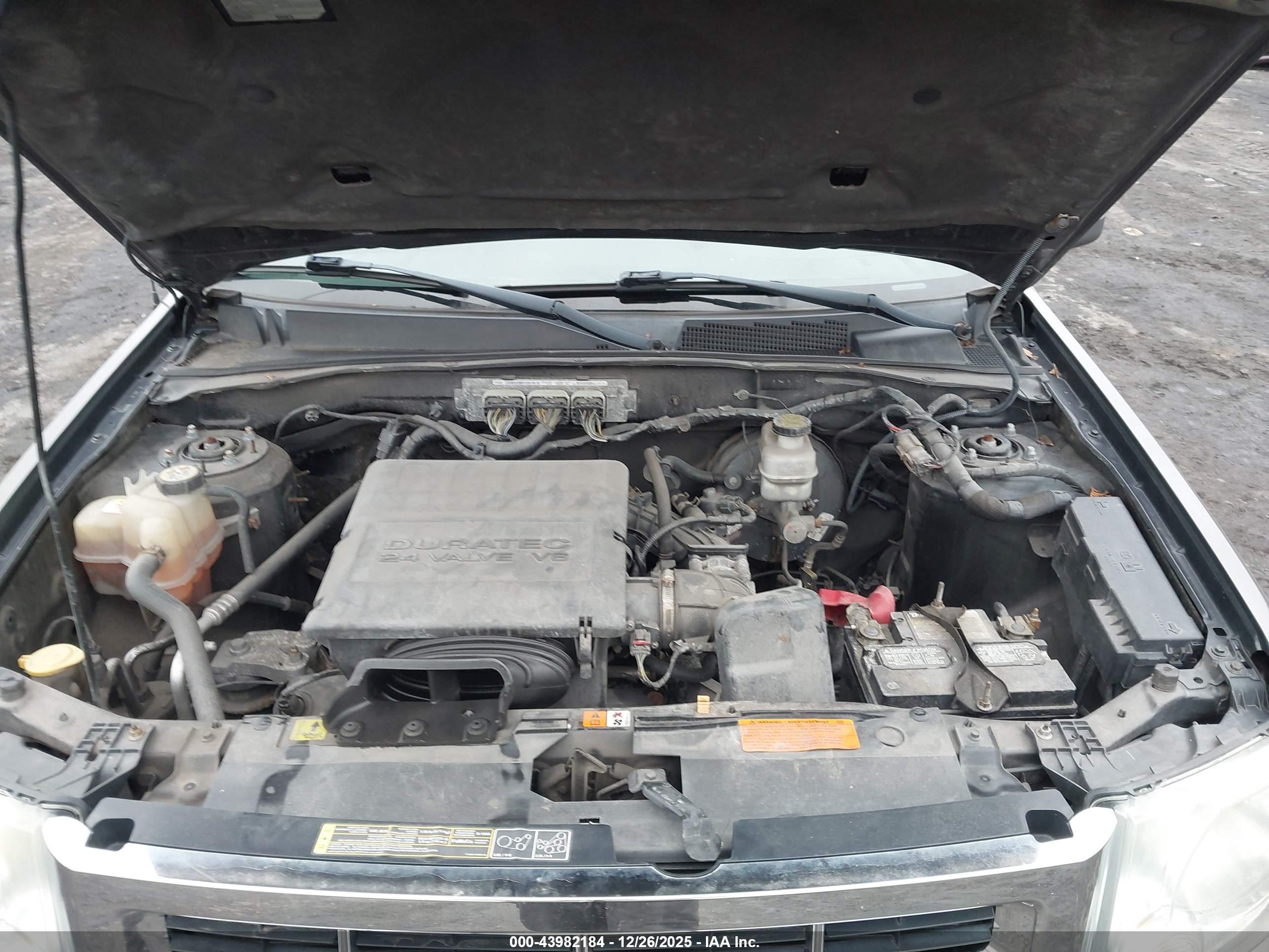 FORD ESCAPE image 10