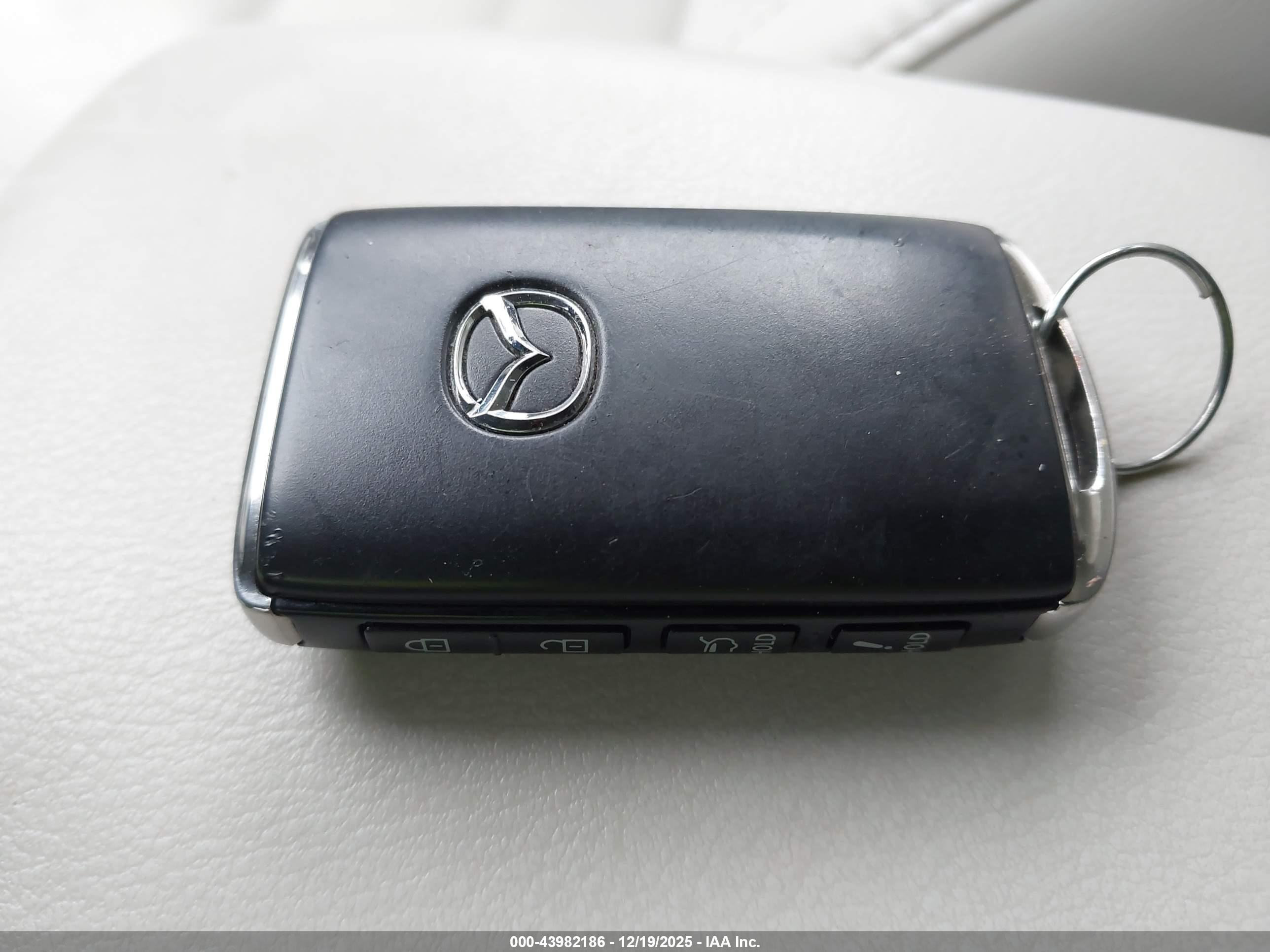 MAZDA CX-5 image 11