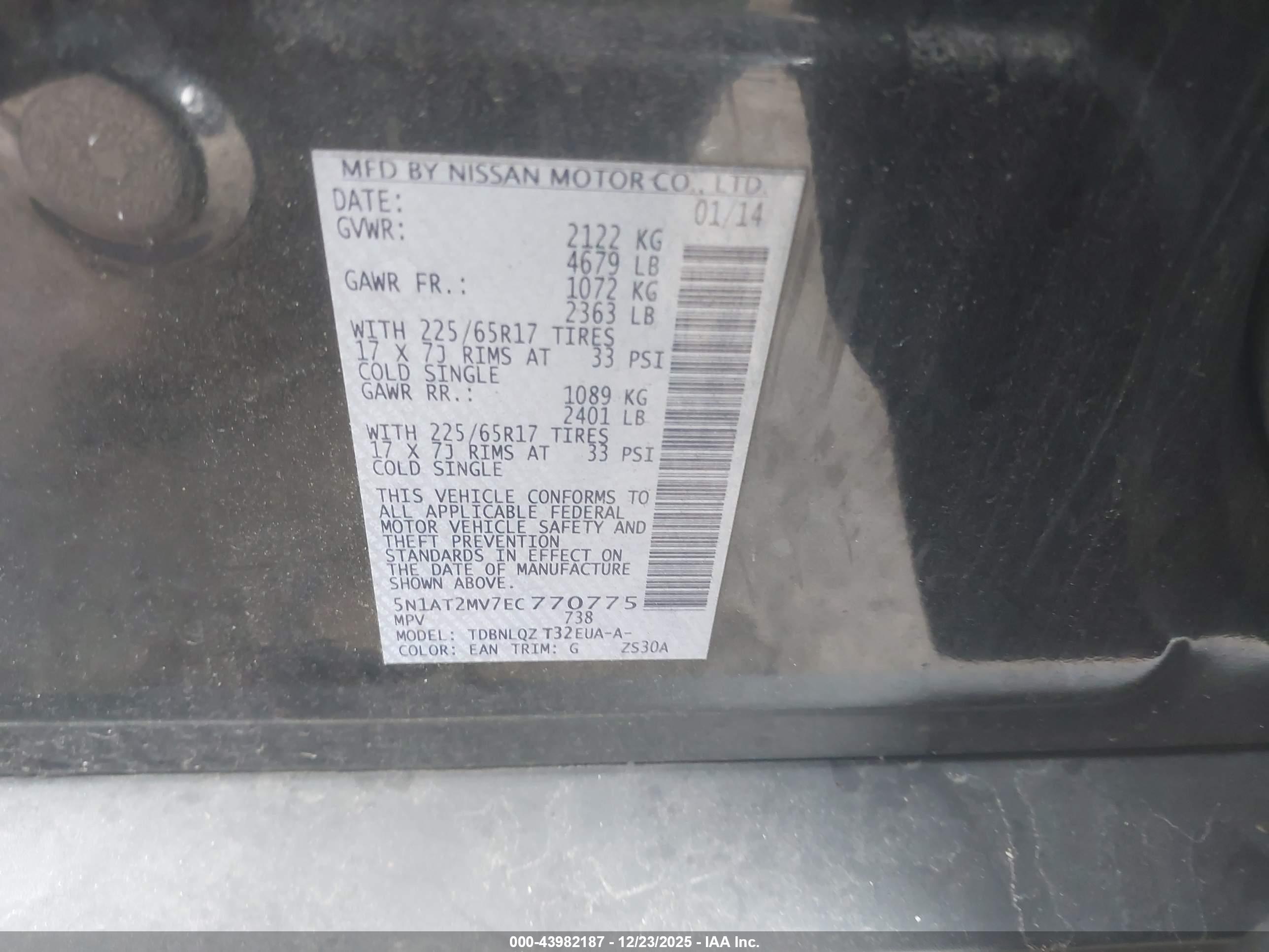 NISSAN ROGUE image 9