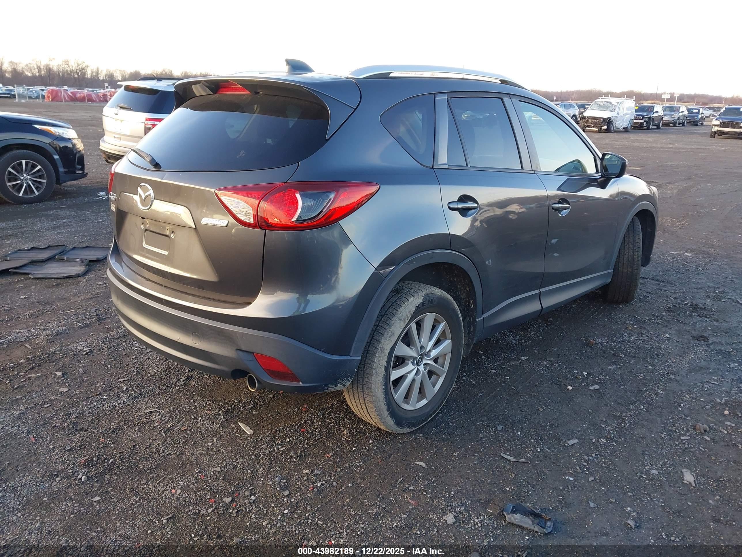 MAZDA CX-5 image 4