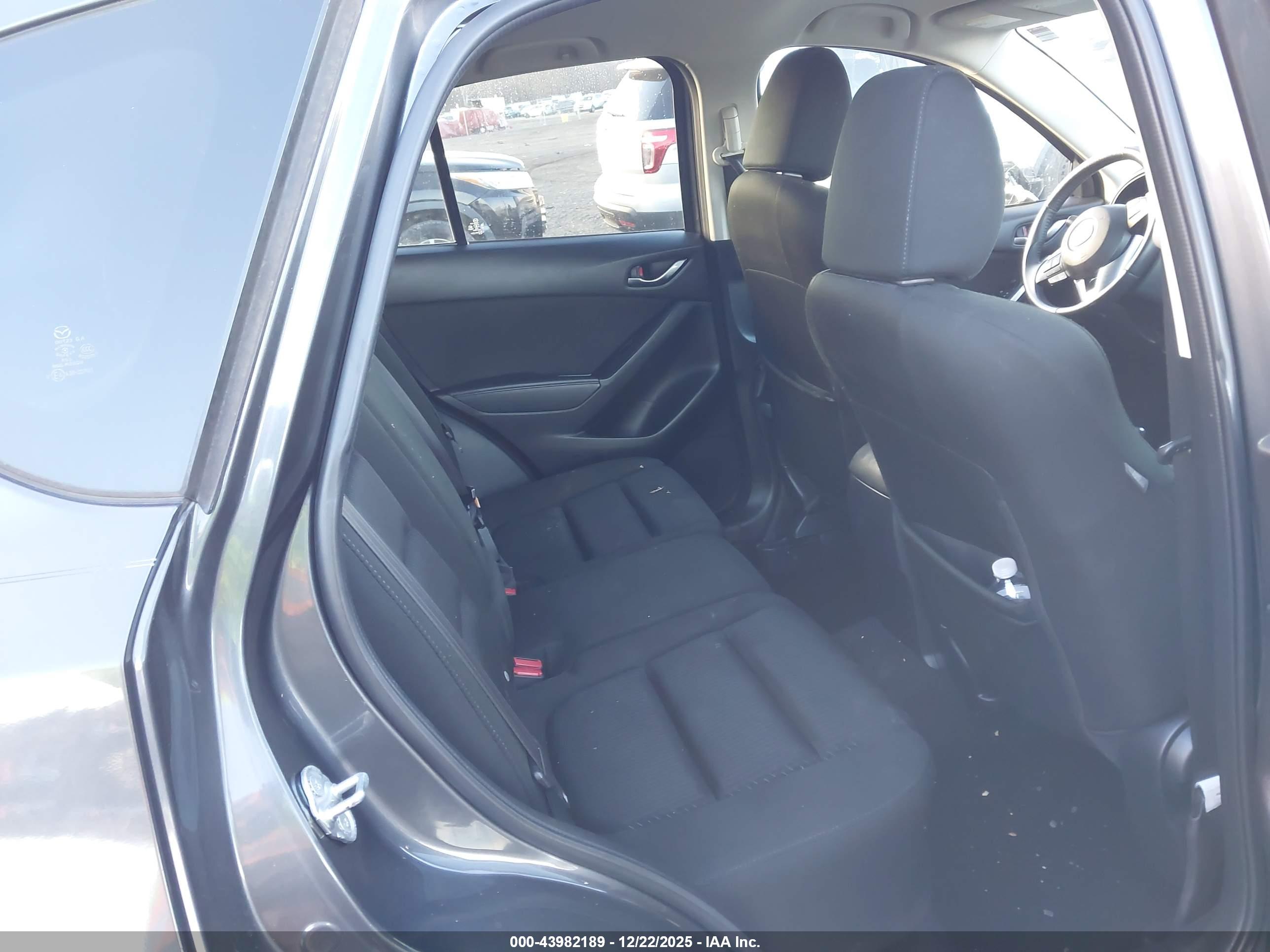 MAZDA CX-5 image 8