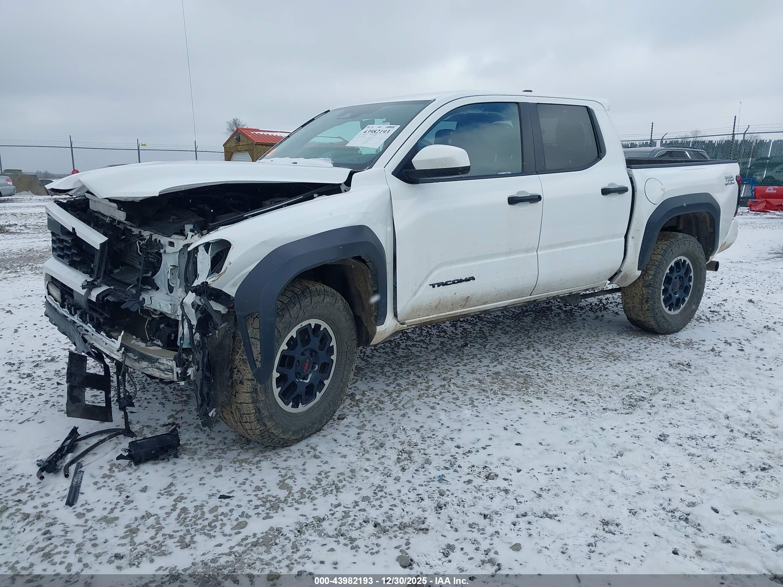 TOYOTA TACOMA image 2