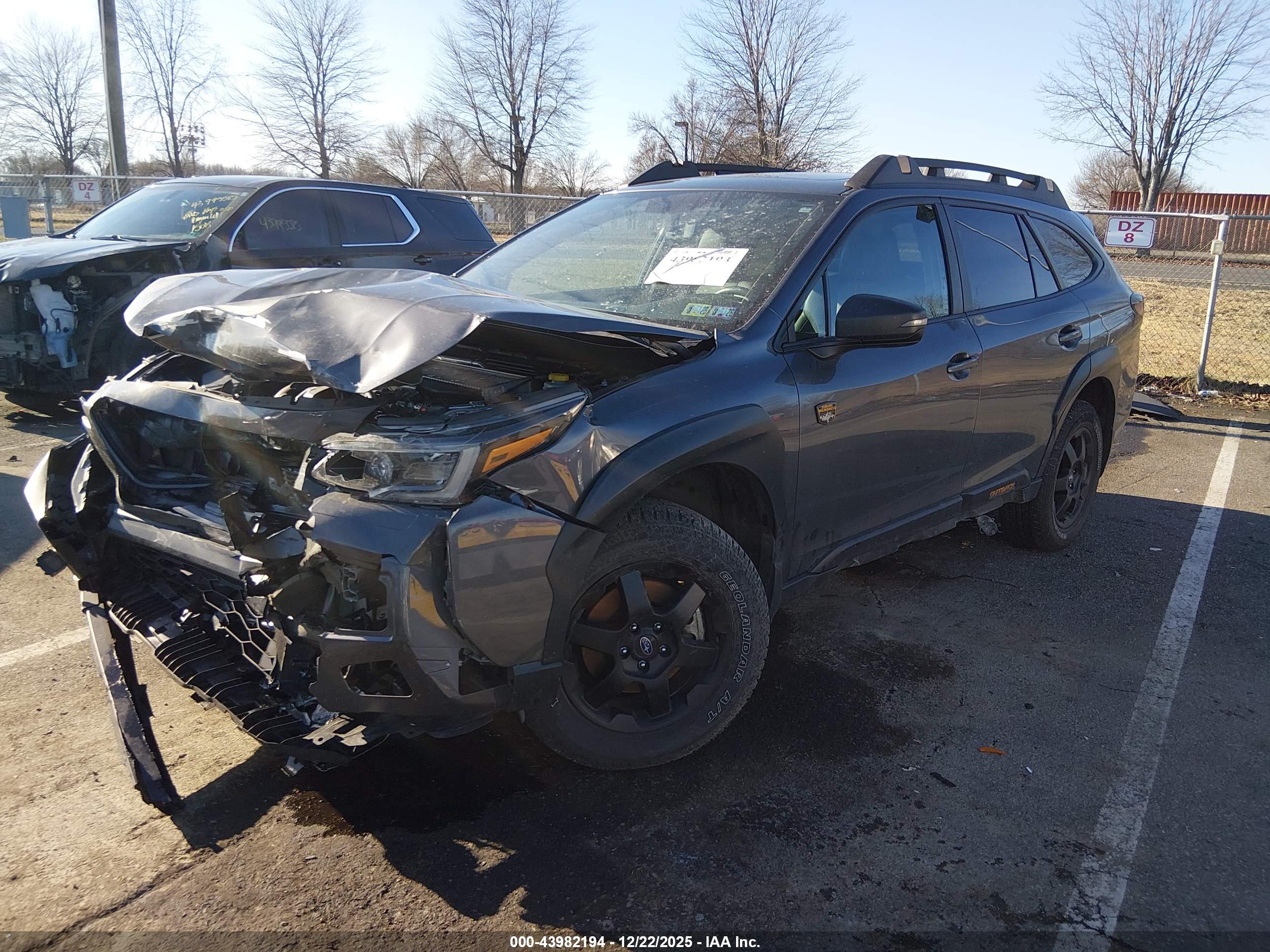 SUBARU OUTBACK image 2