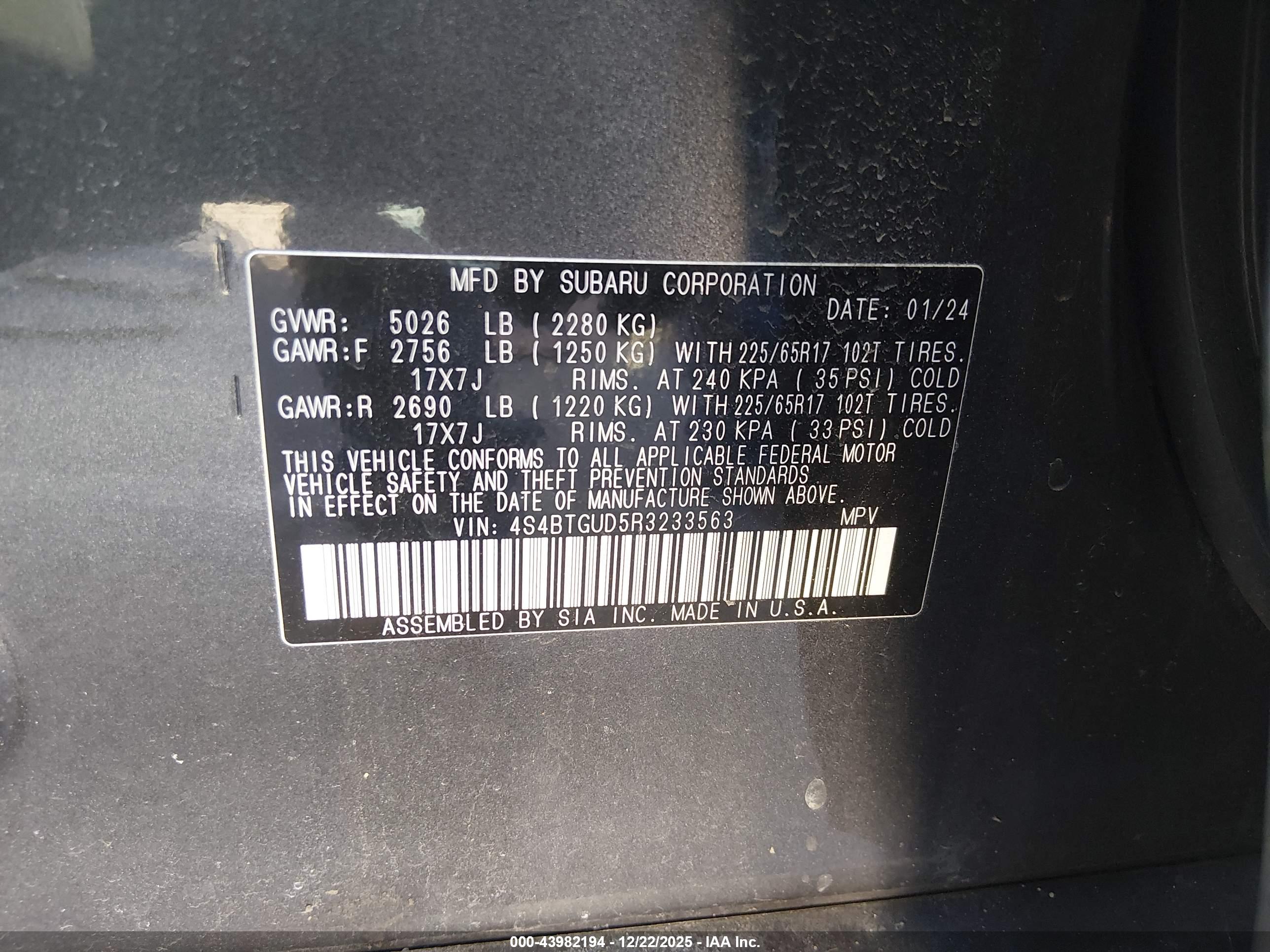 SUBARU OUTBACK image 9