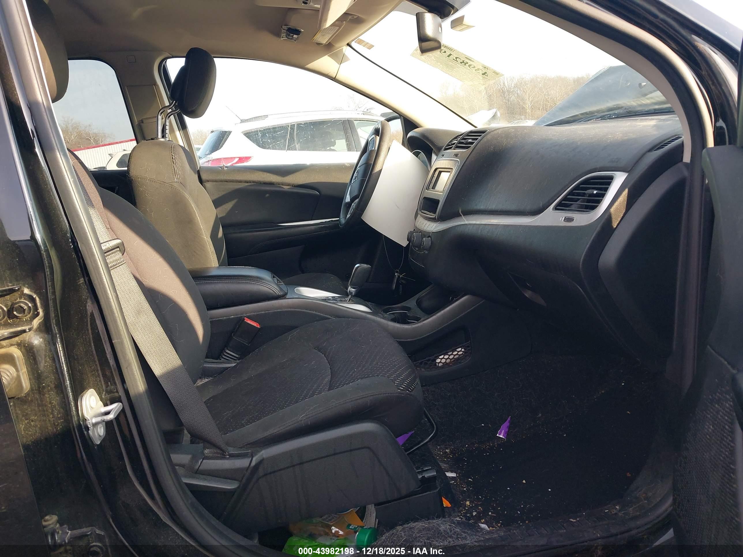 DODGE JOURNEY image 5