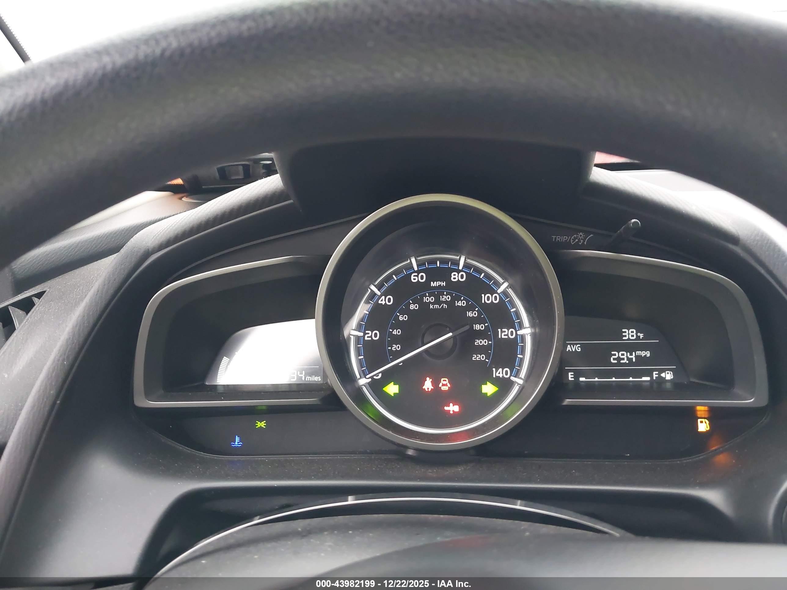 TOYOTA YARIS image 7