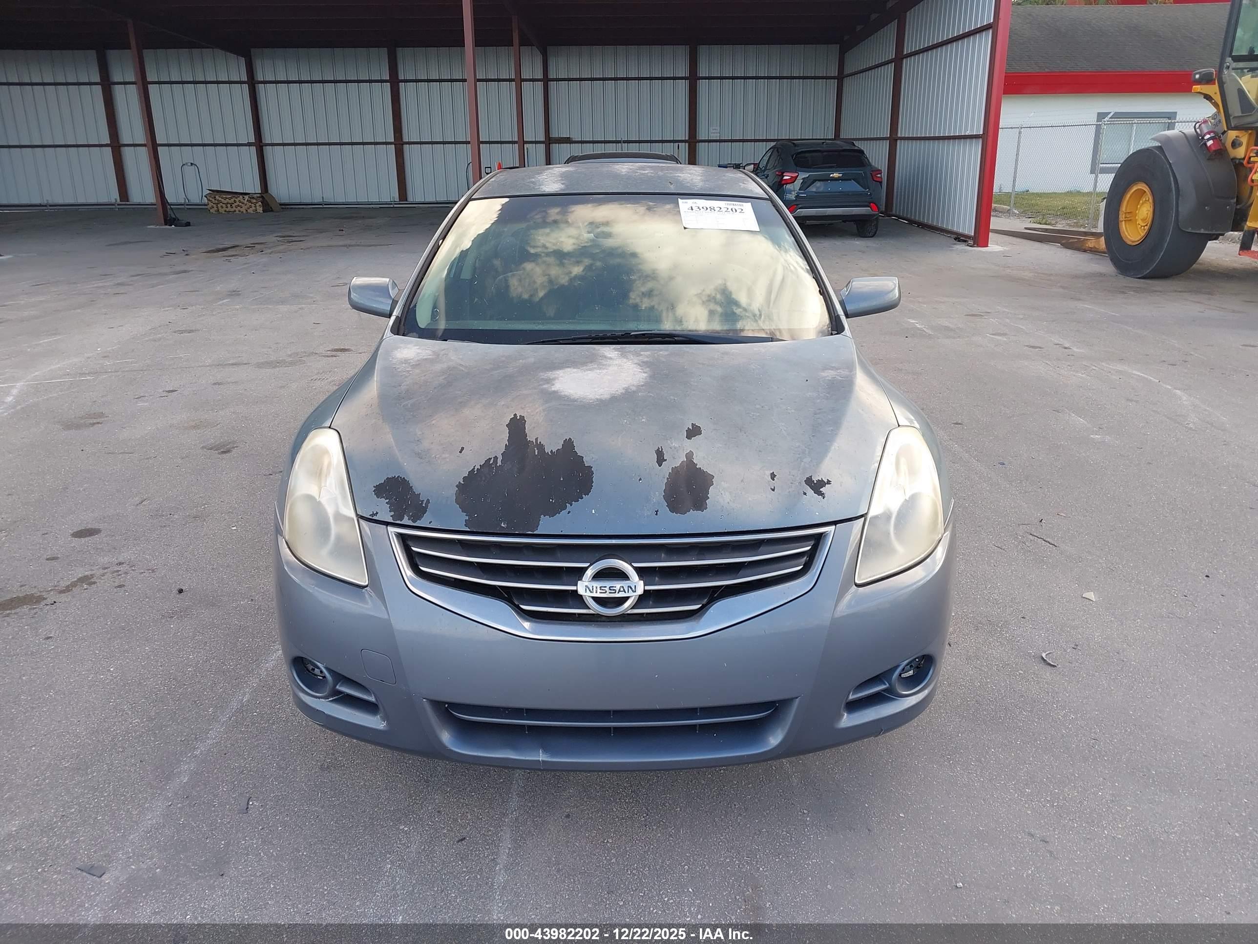 NISSAN ALTIMA image 6