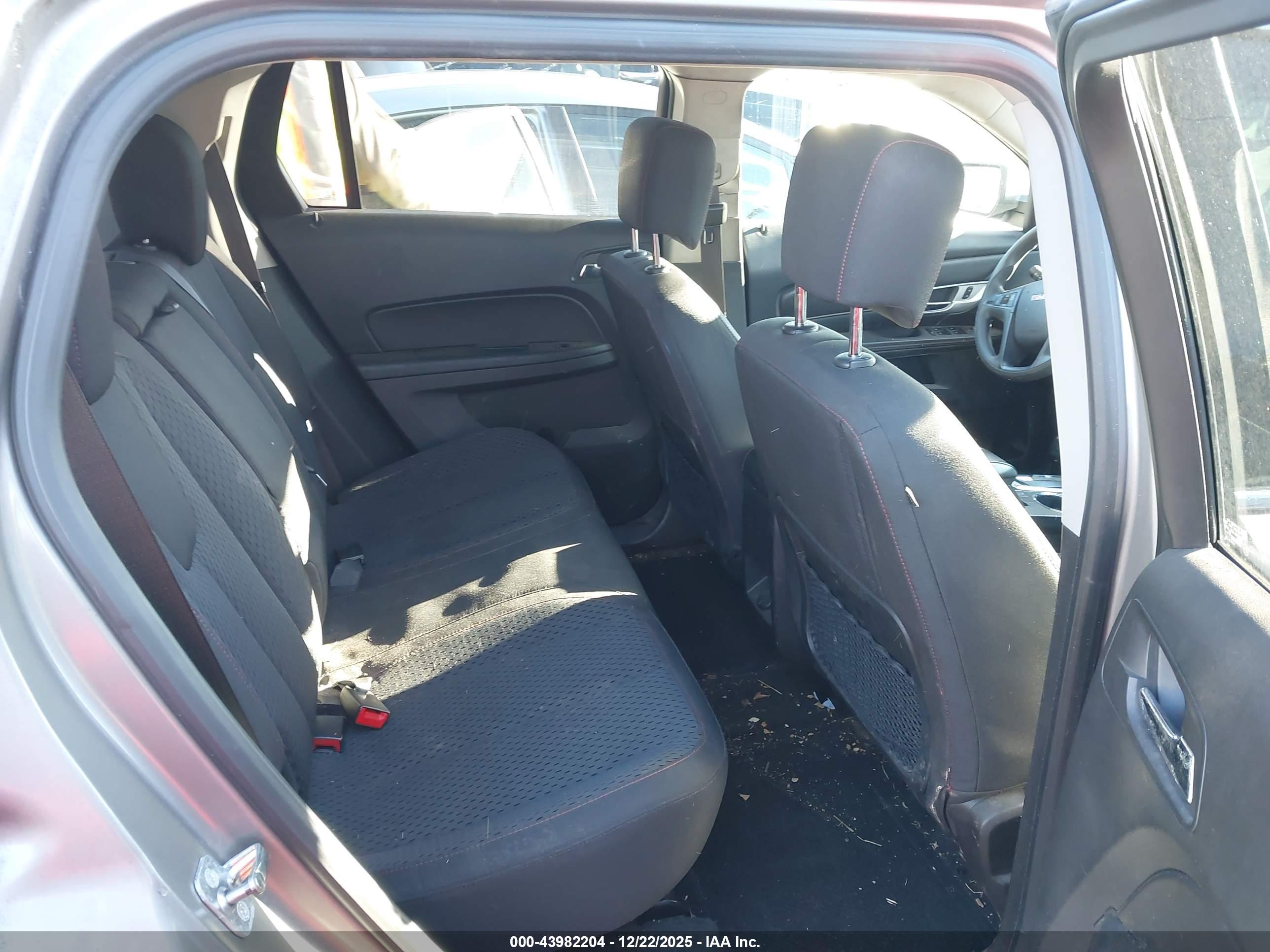 GMC TERRAIN image 8