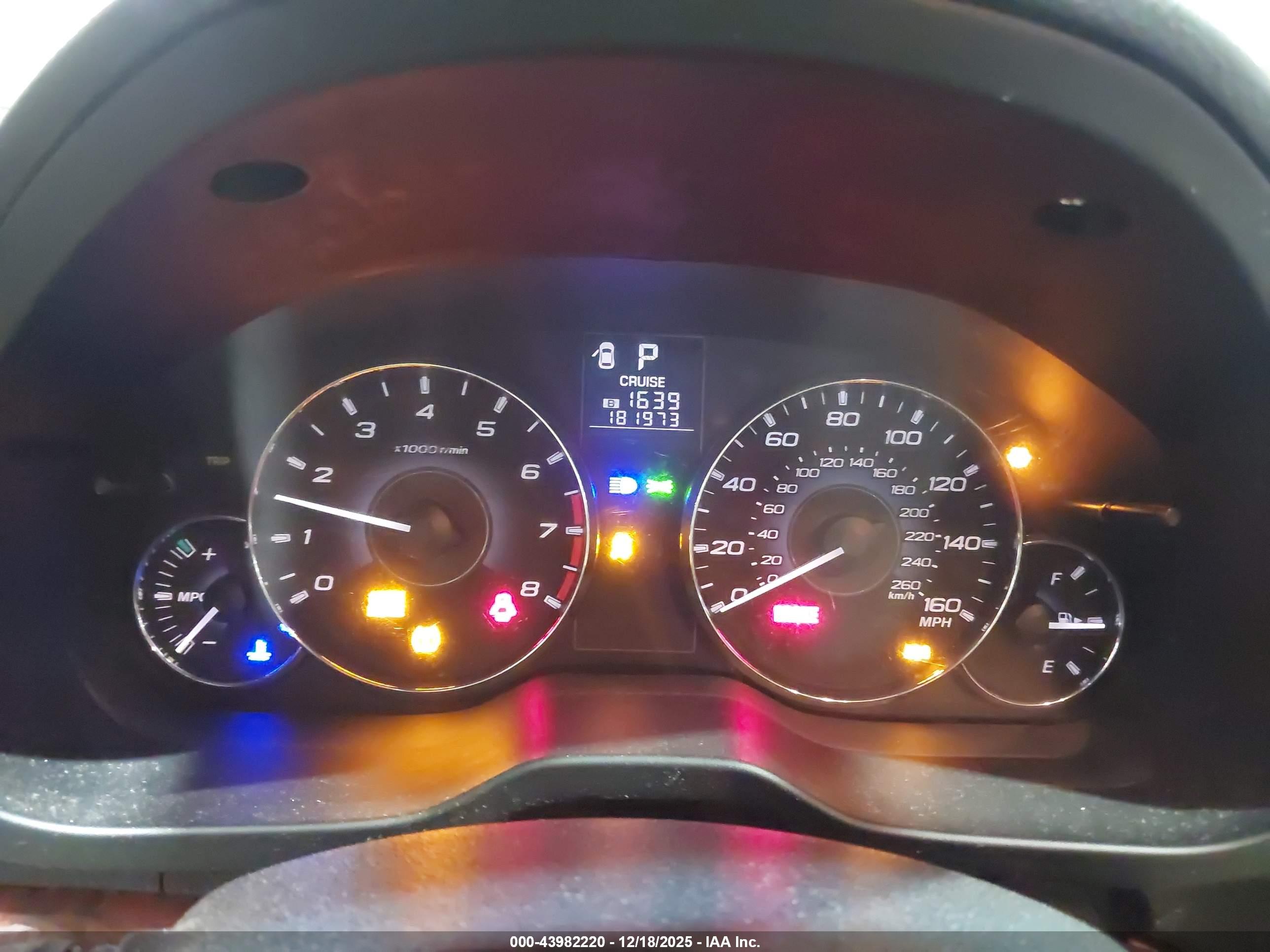 SUBARU OUTBACK image 7