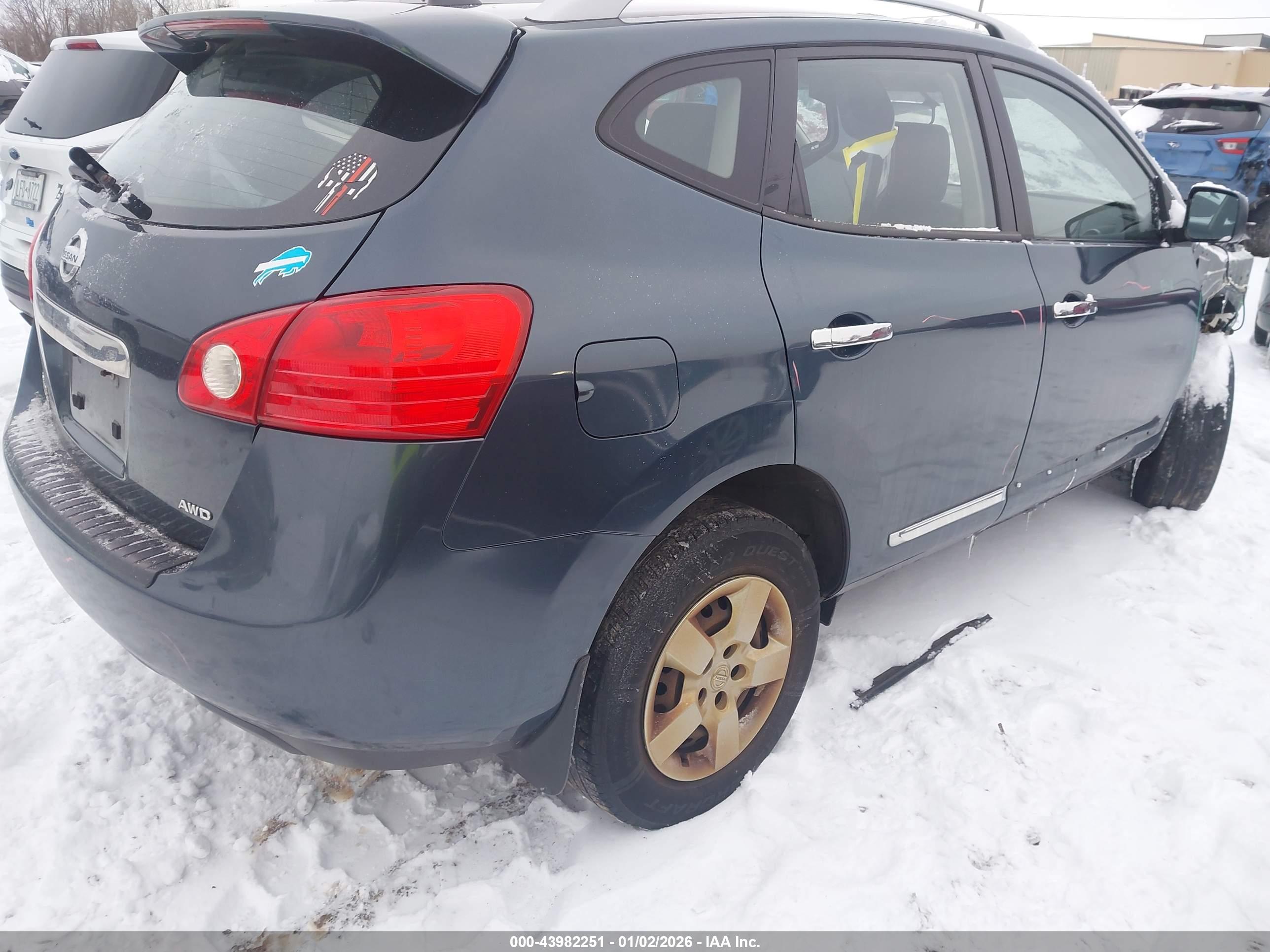 NISSAN ROGUE image 4