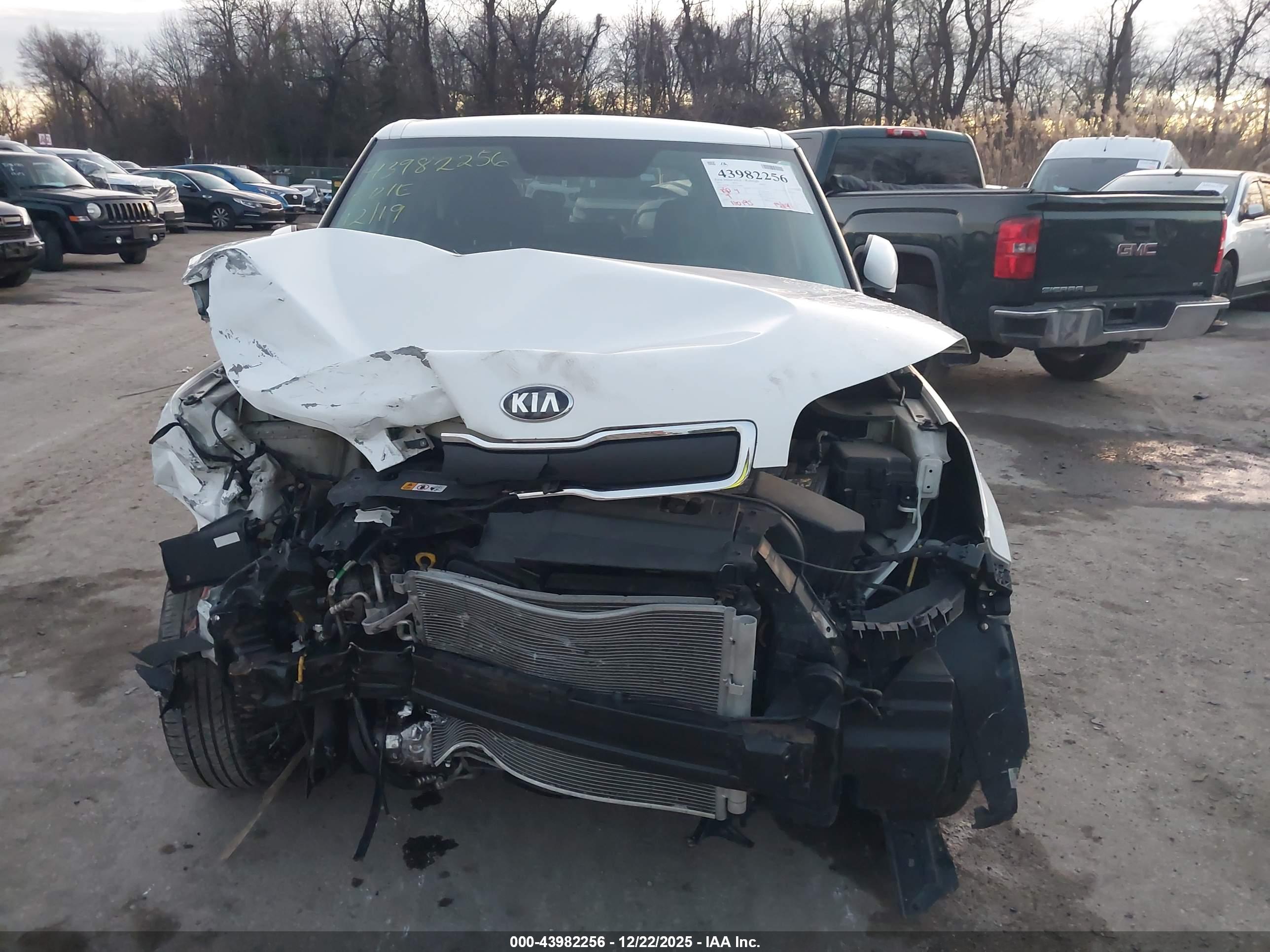 KIA SOUL image 6