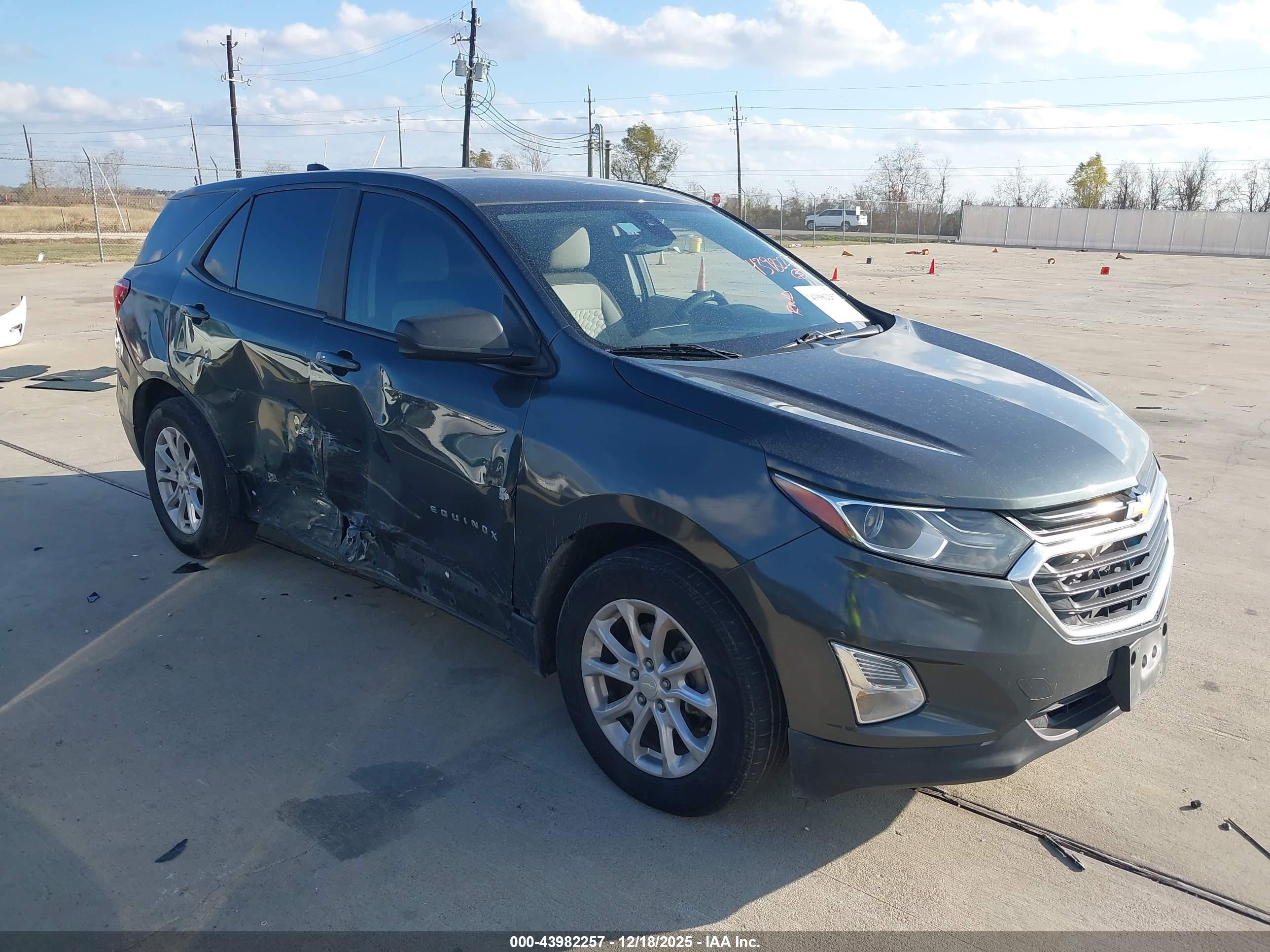 CHEVROLET EQUINOX image 6