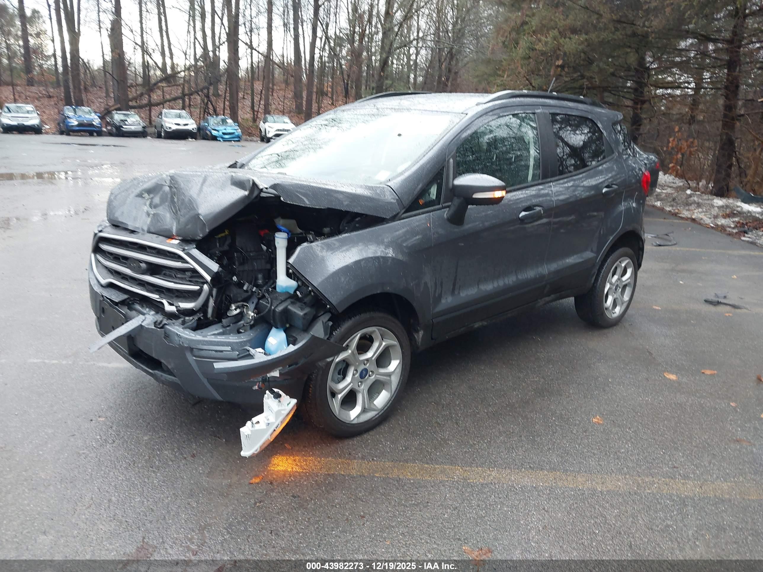 FORD ECOSPORT image 2