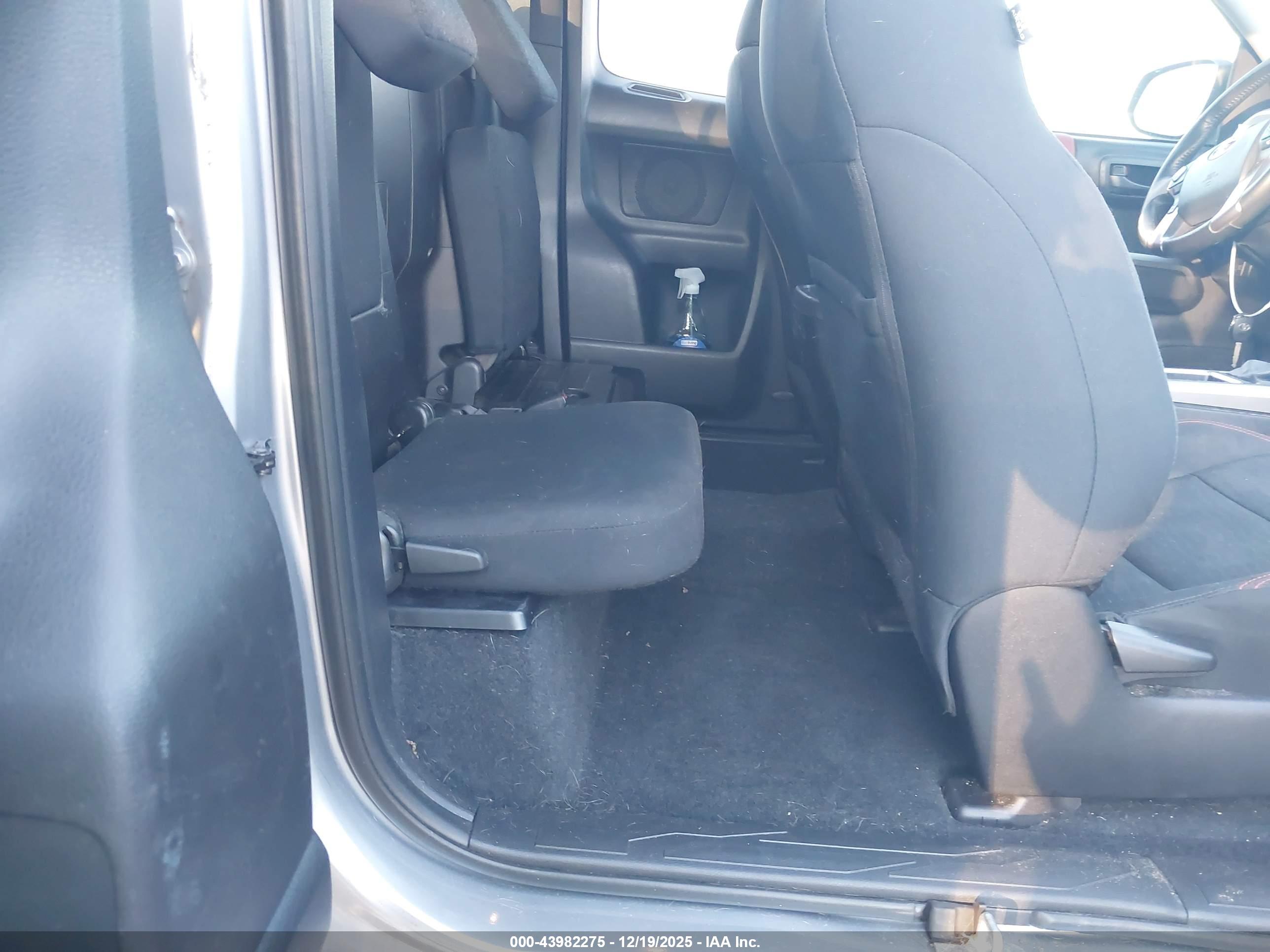 TOYOTA TACOMA image 8