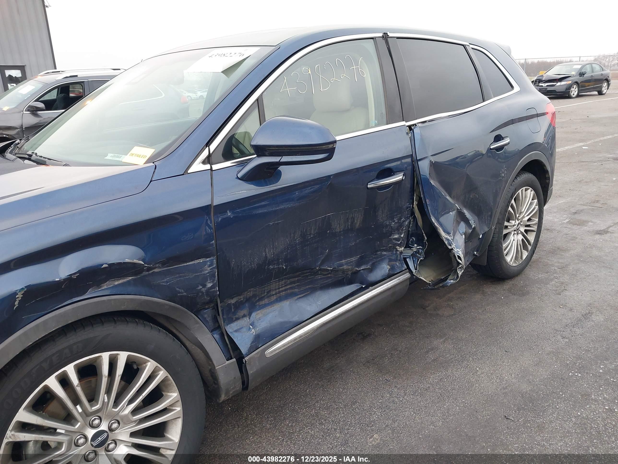 LINCOLN MKX image 6
