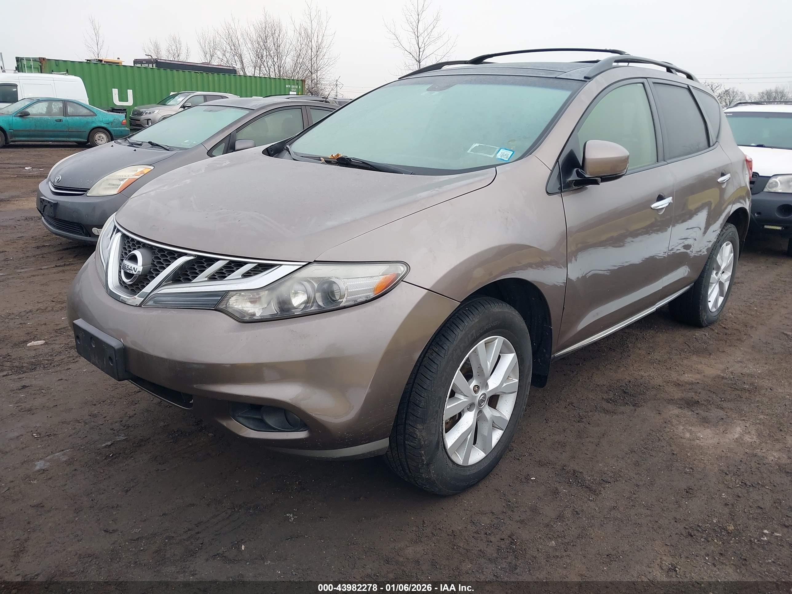 NISSAN MURANO image 2