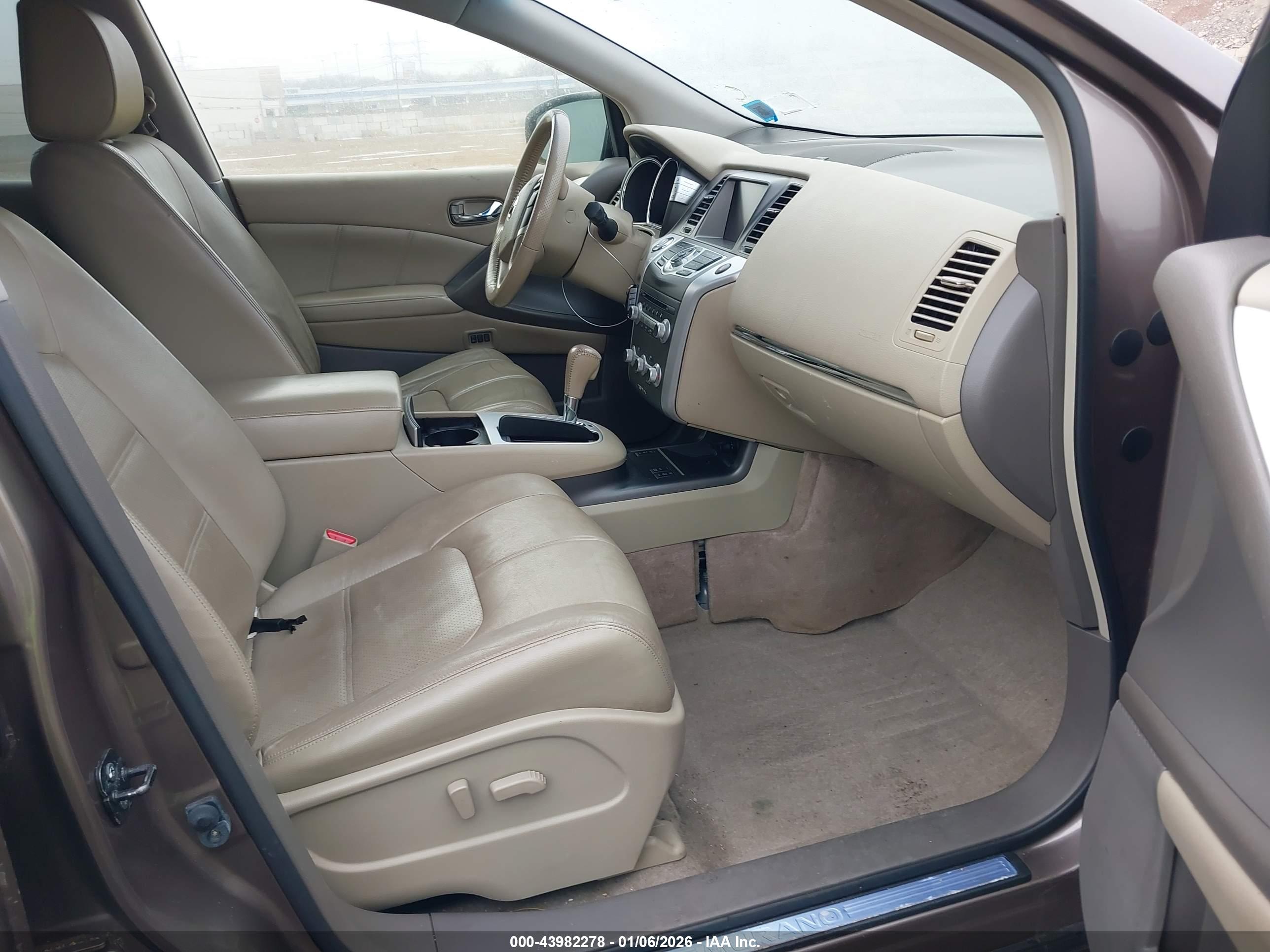 NISSAN MURANO image 5